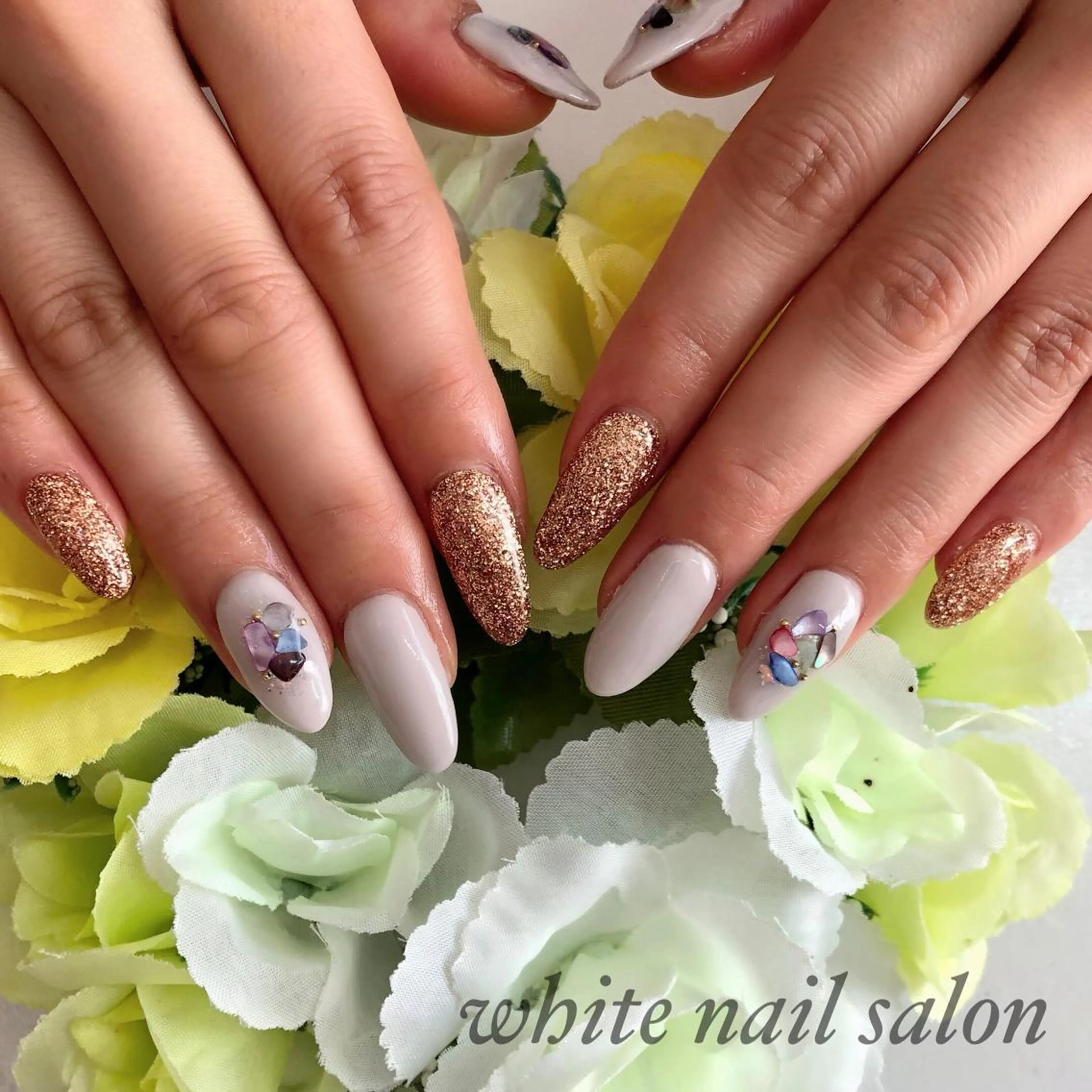 ネイル フットネイル ジェルネイル ハードジェル オフィスネイル スカルプネイル ハンドネイル white nail salonのネイルデザイン