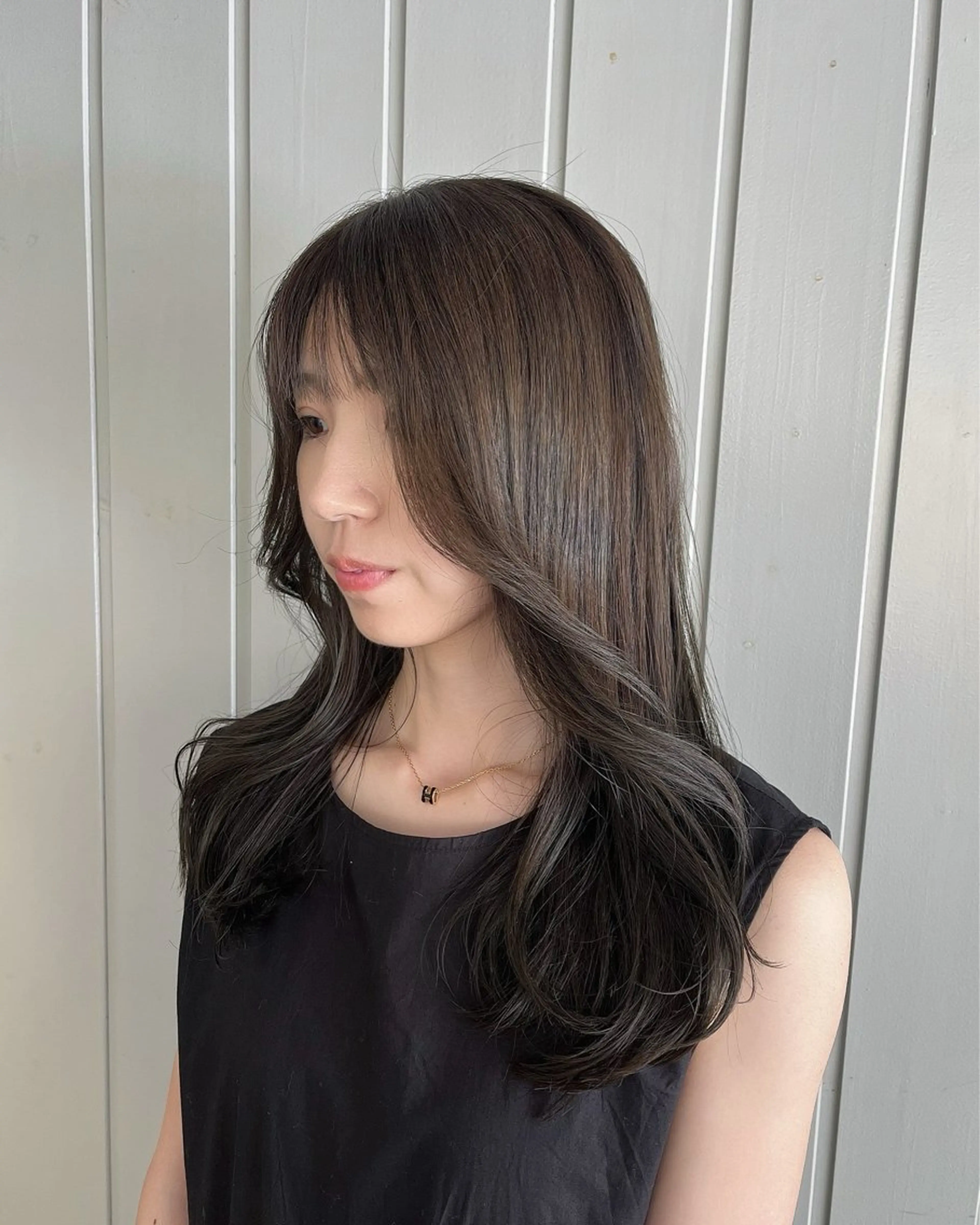 ロング 田中 結月のヘアスタイル
