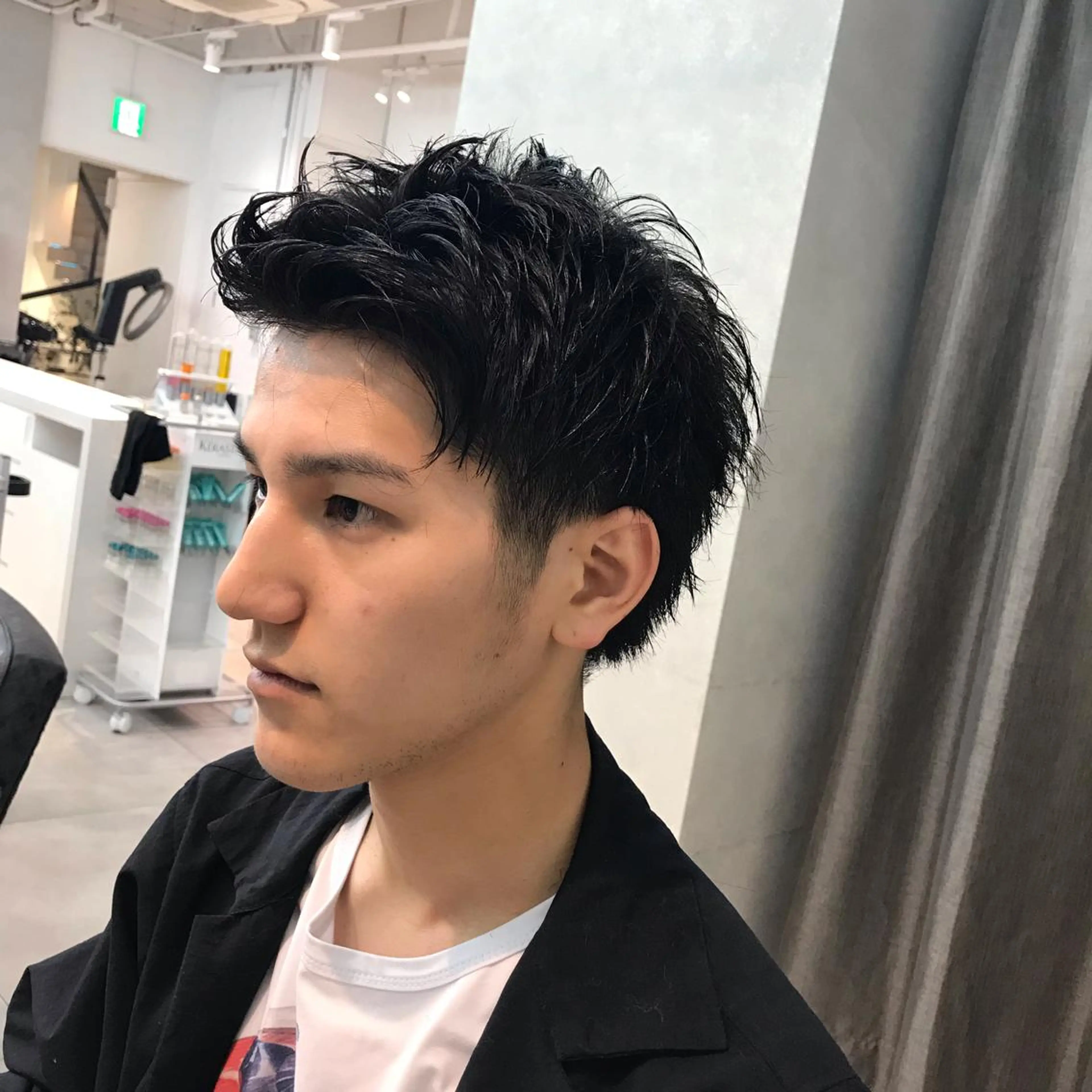 ショート メンズ 🇰🇷カルマパーマ kaito🇰🇷のヘアスタイル