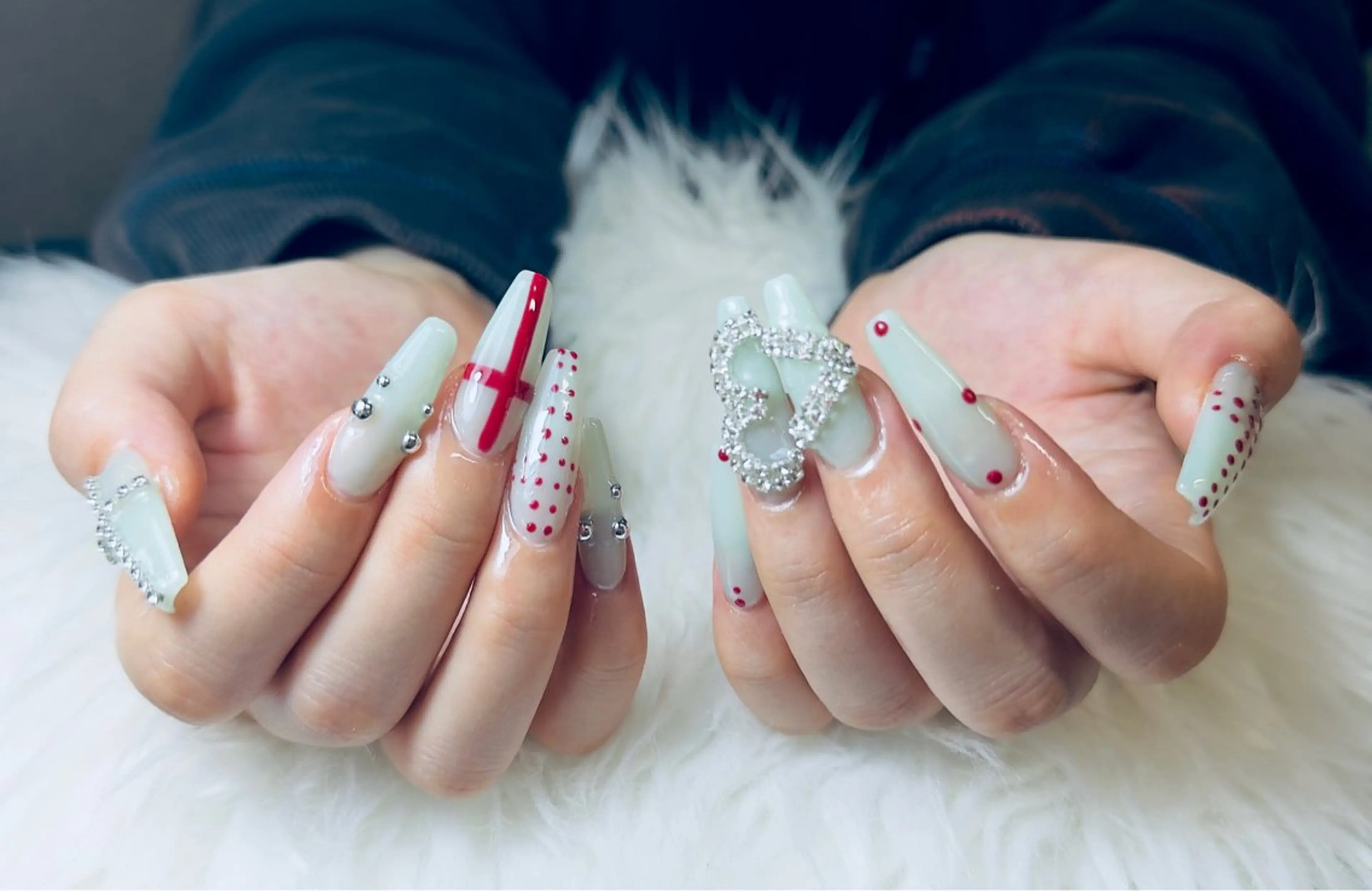 ネイル チークネイル フットネイル フレンチネイル グラデーション 韓国ネイル Yuki nail staffのネイルデザイン