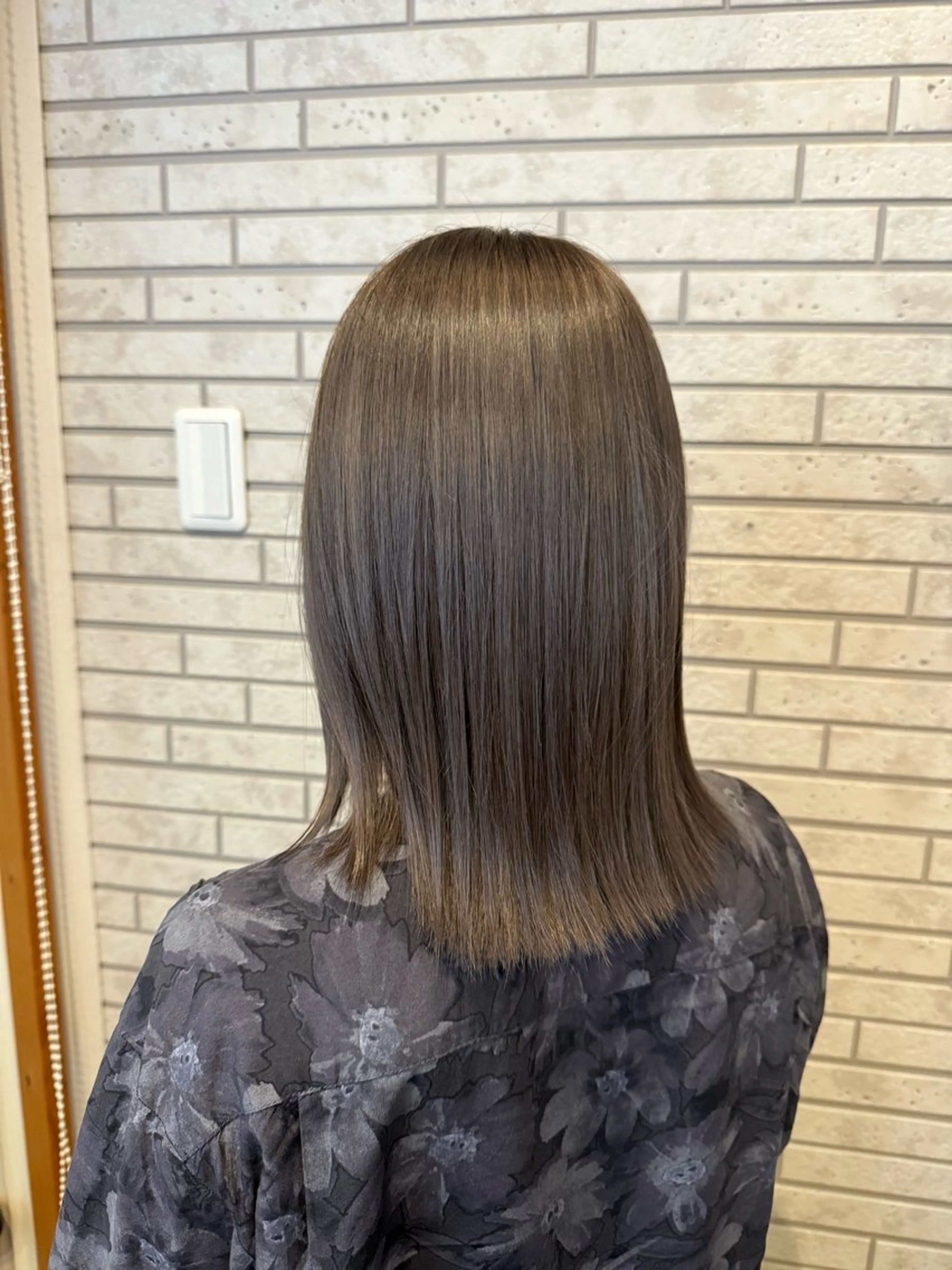 カラー 小東 蓮のヘアスタイル