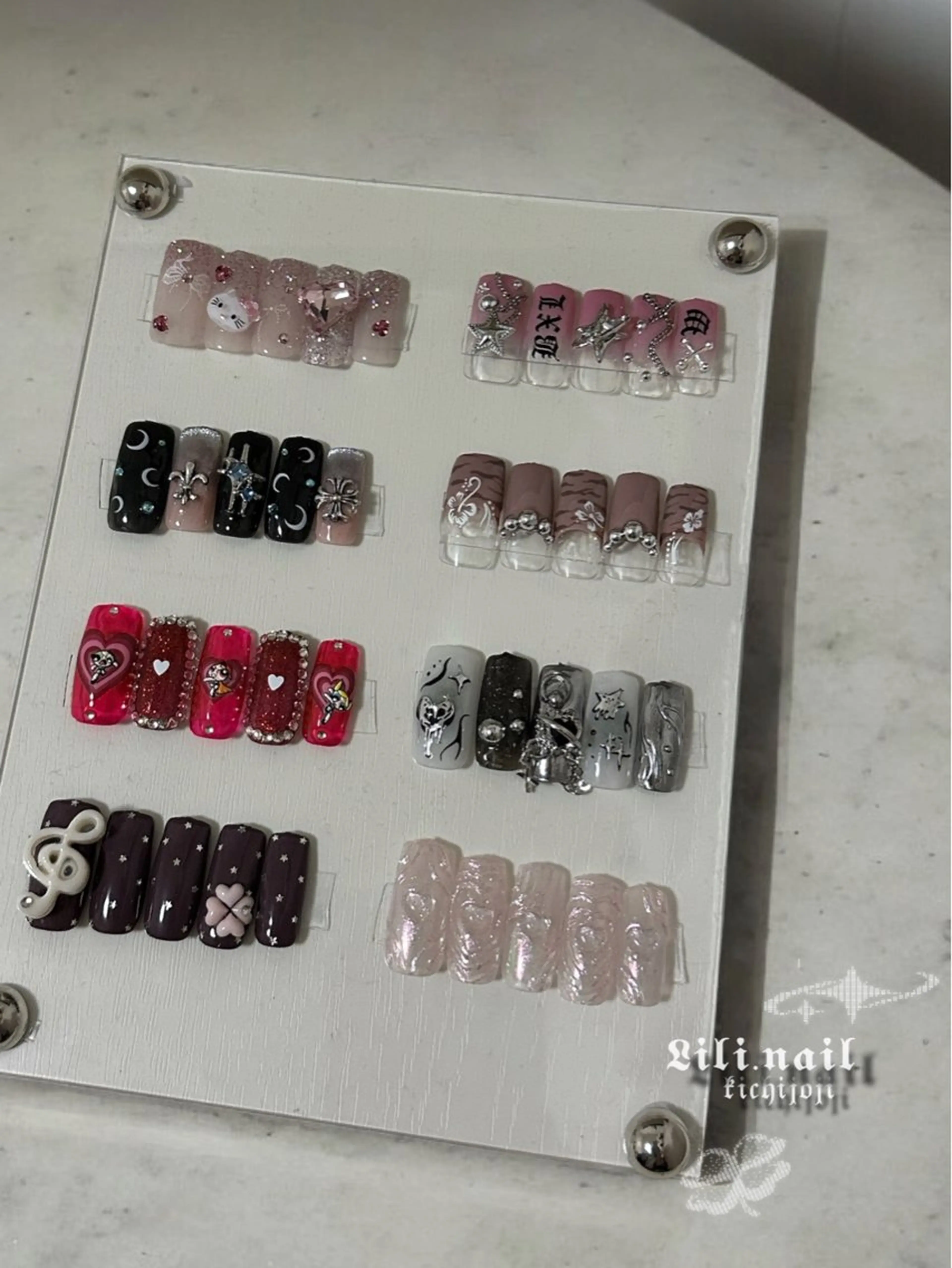 ネイル Lilinail所属・Lili. nail🪽Maoのネイルデザイン