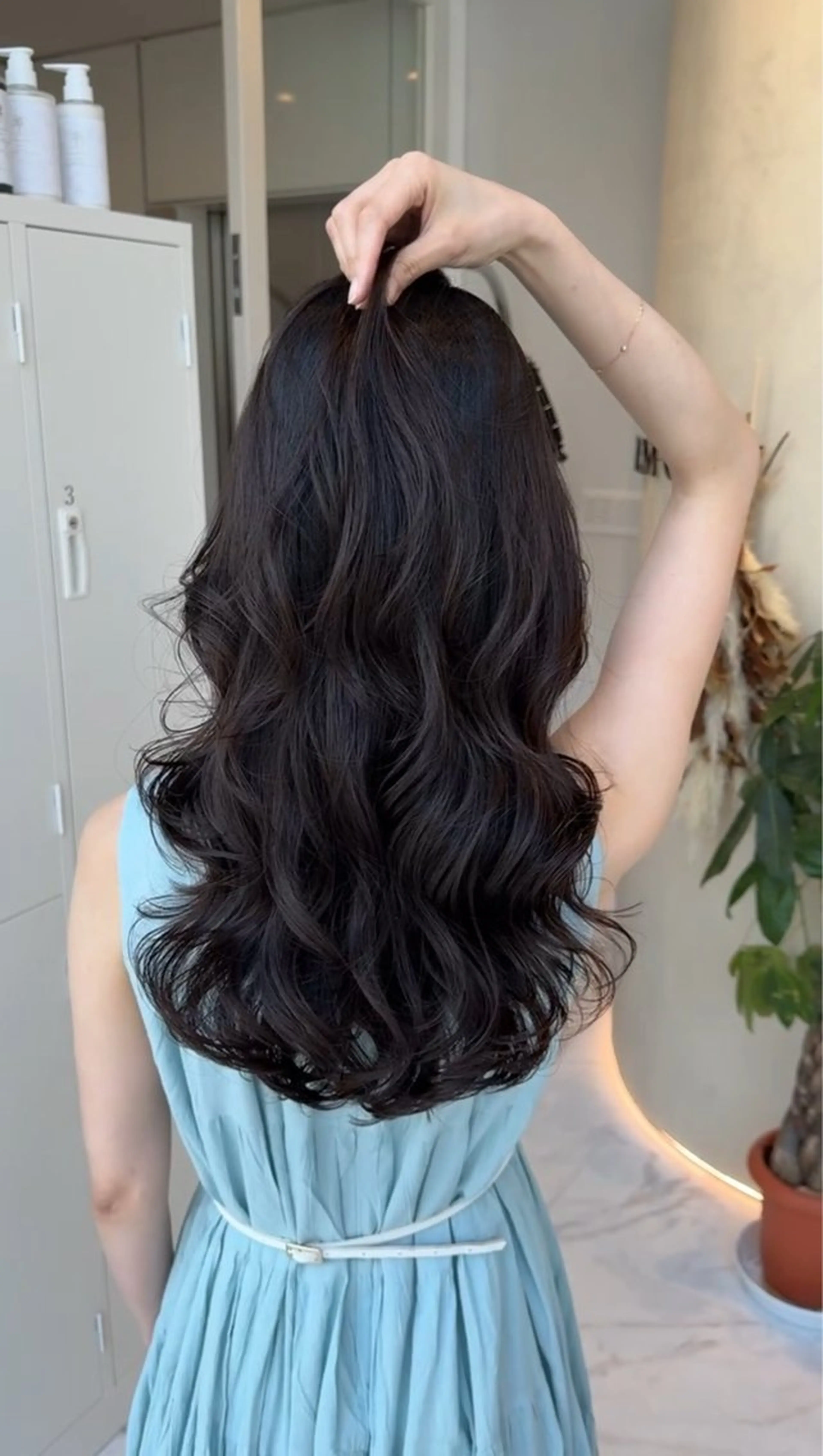 ロング パーマ カット パーマ トリートメント コテ巻き風パーマ SHONOのヘアスタイル