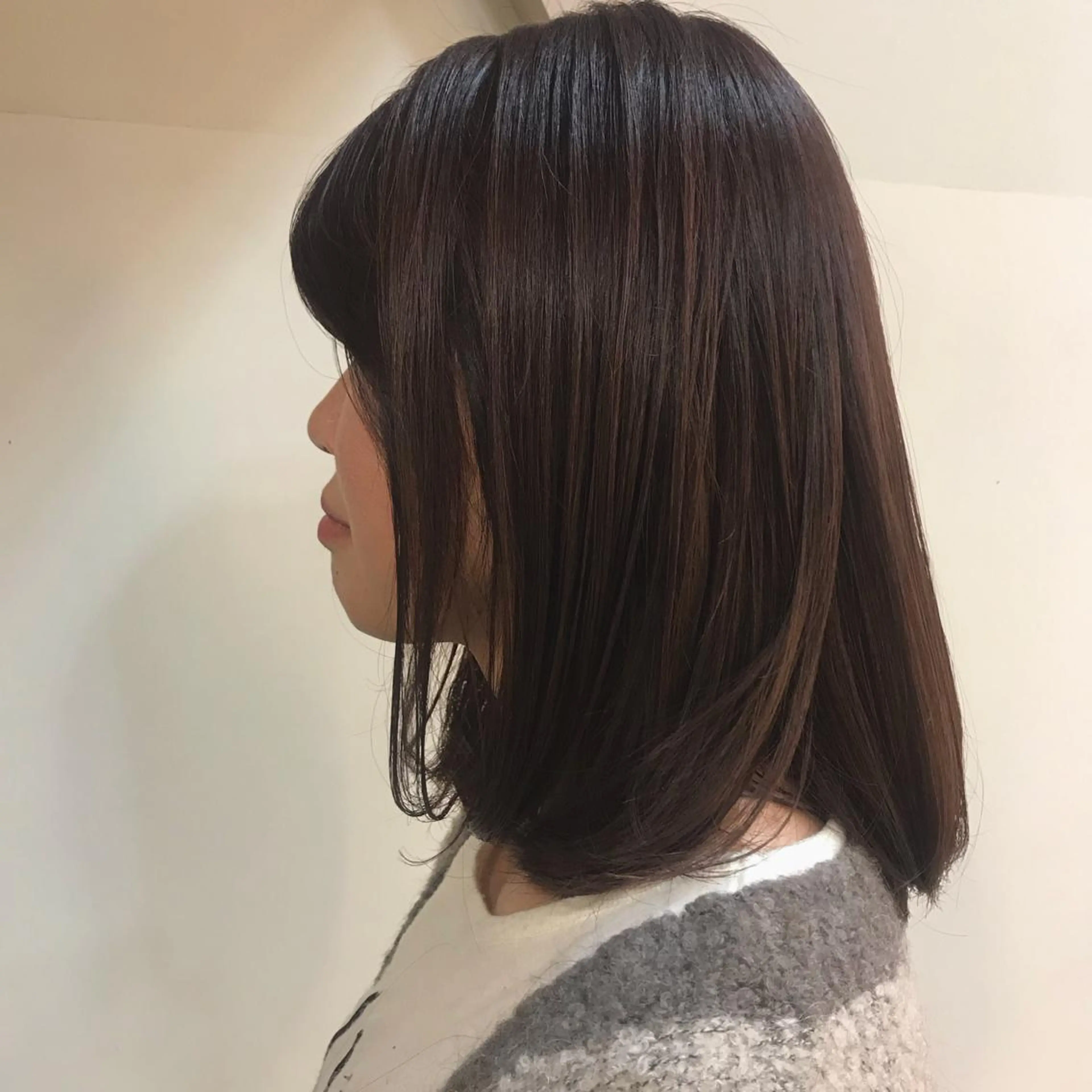 ミディアム ヒラカホ/ ブリーチ/似合わせのヘアスタイル