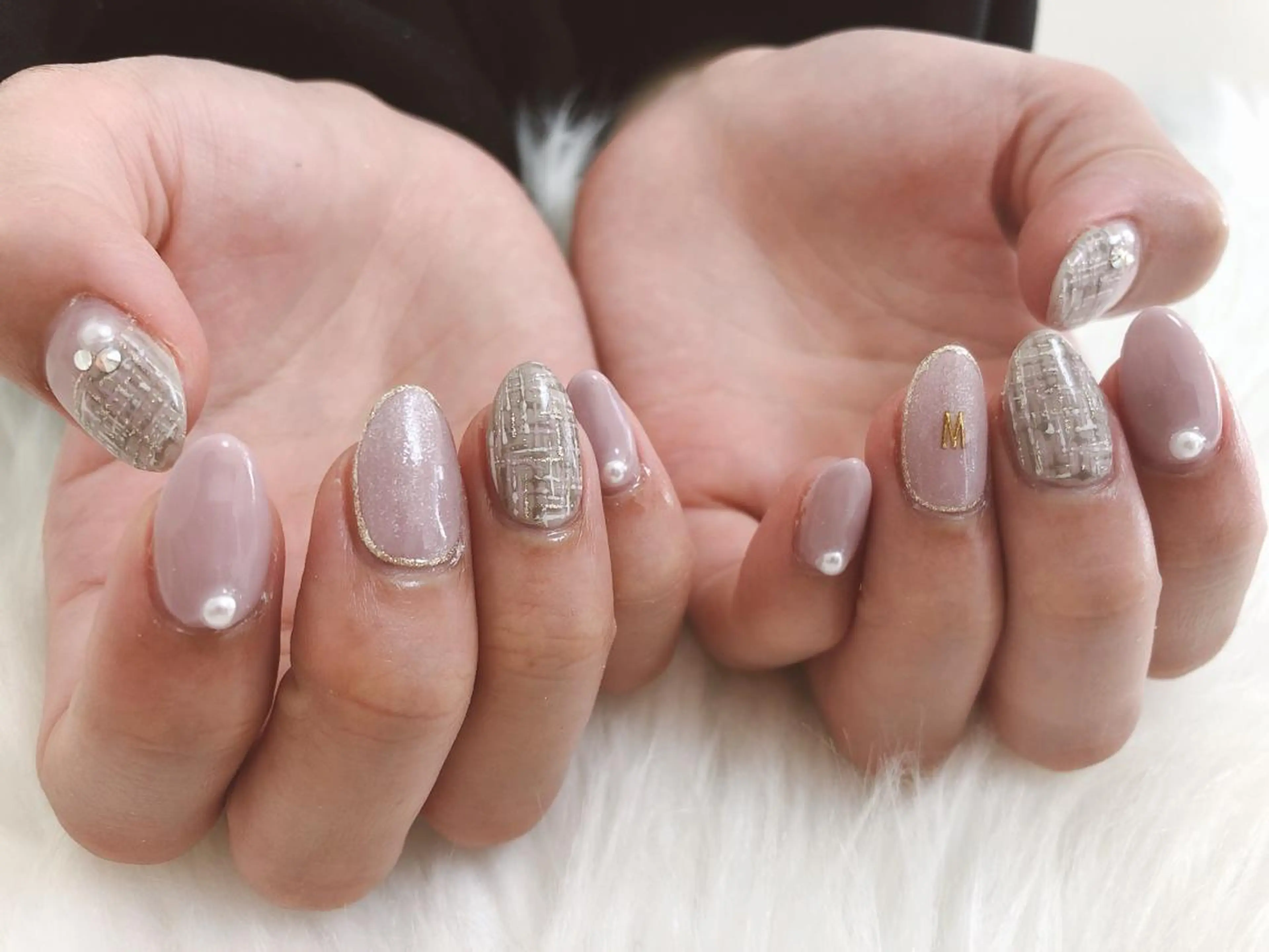 ネイル ツイードネイル kiki nail &brow二子玉川の眉毛・アイブロウイメージ