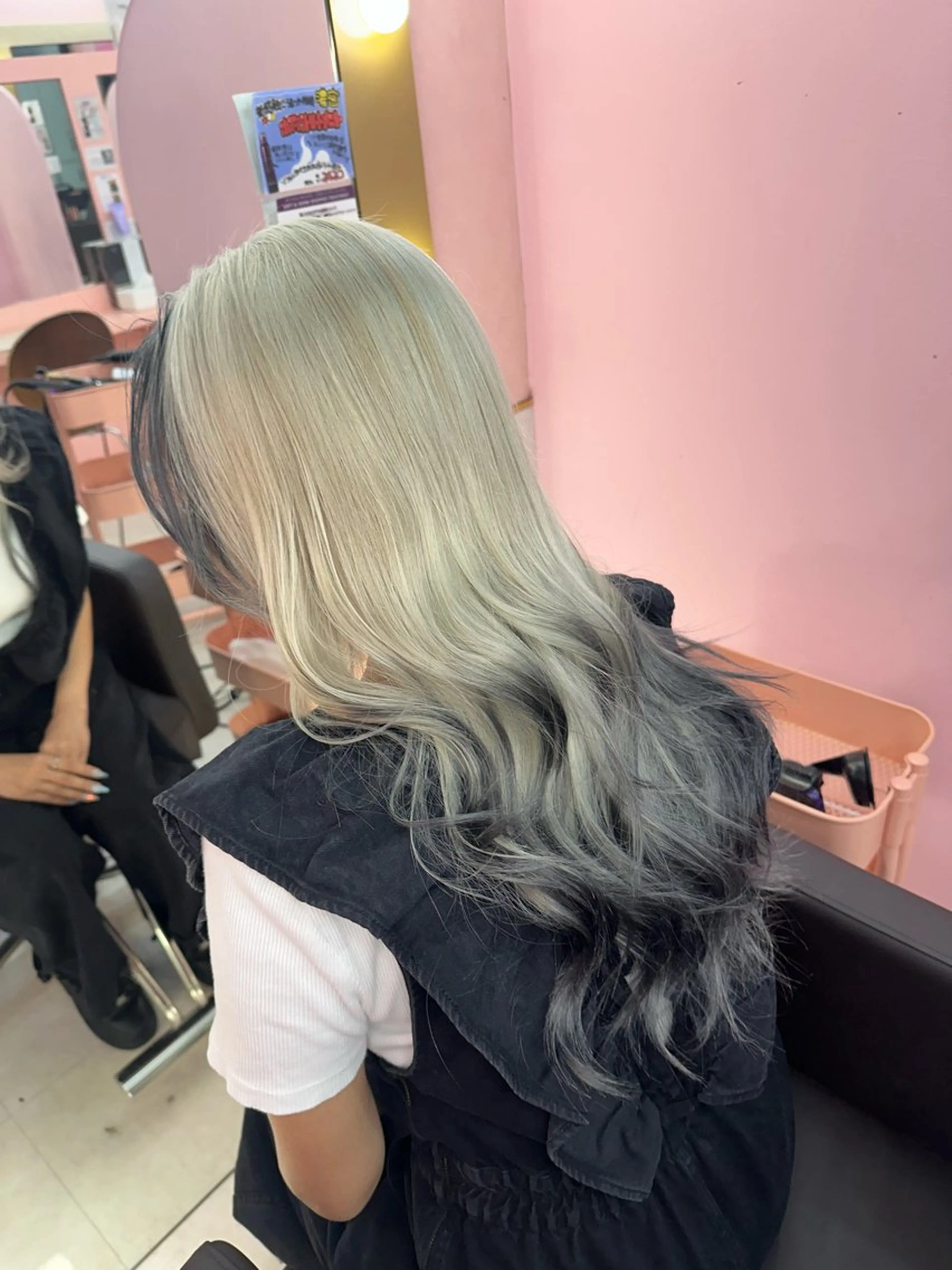 ロング カラー ✨色落ちまで可愛い✨ MANATO🎨🌈のヘアスタイル