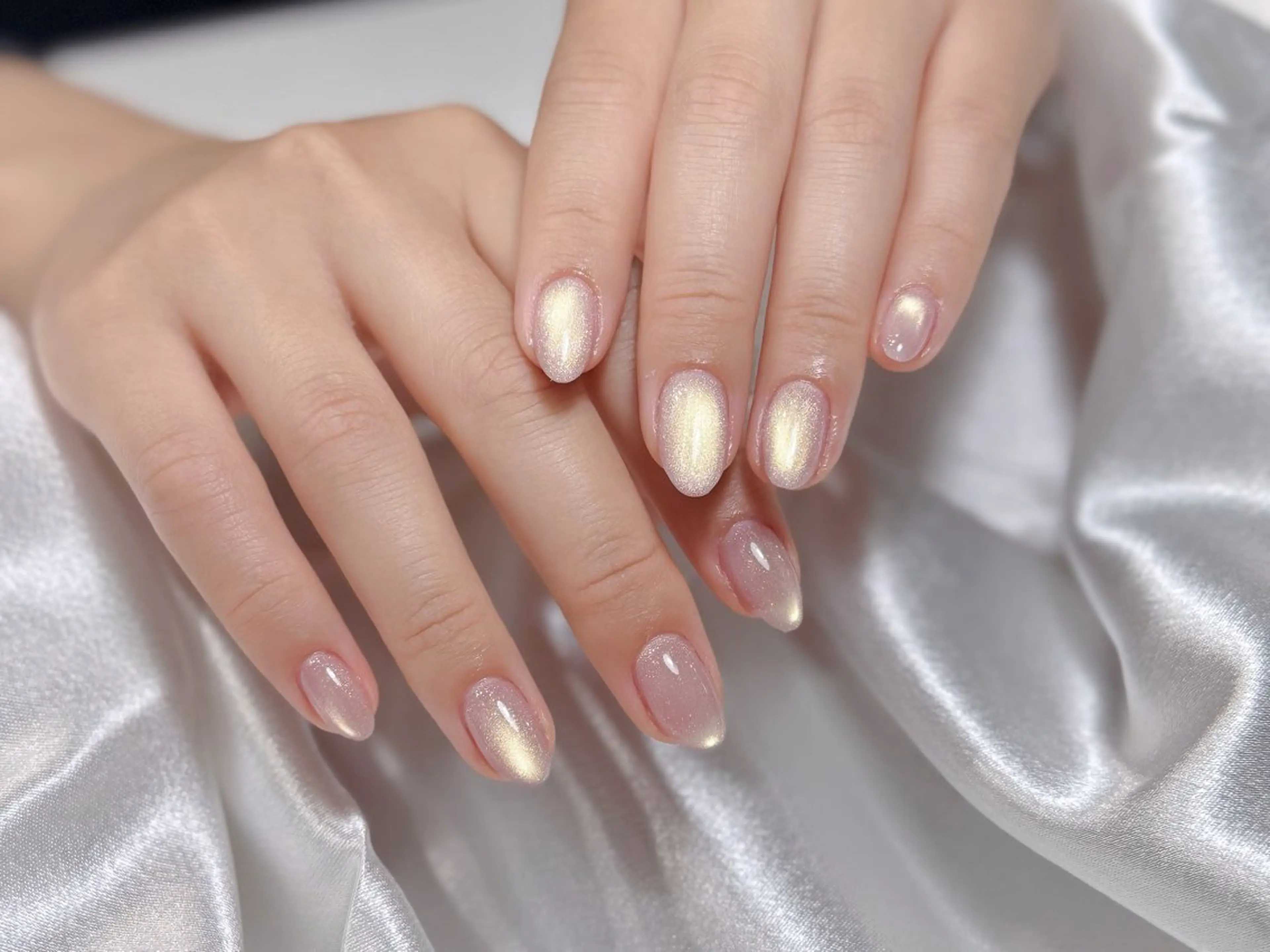 ネイル オーロラネイル チークネイル フットネイル フレンチネイル ジェルネイル ハンドネイル Havi Nailsのネイルデザイン