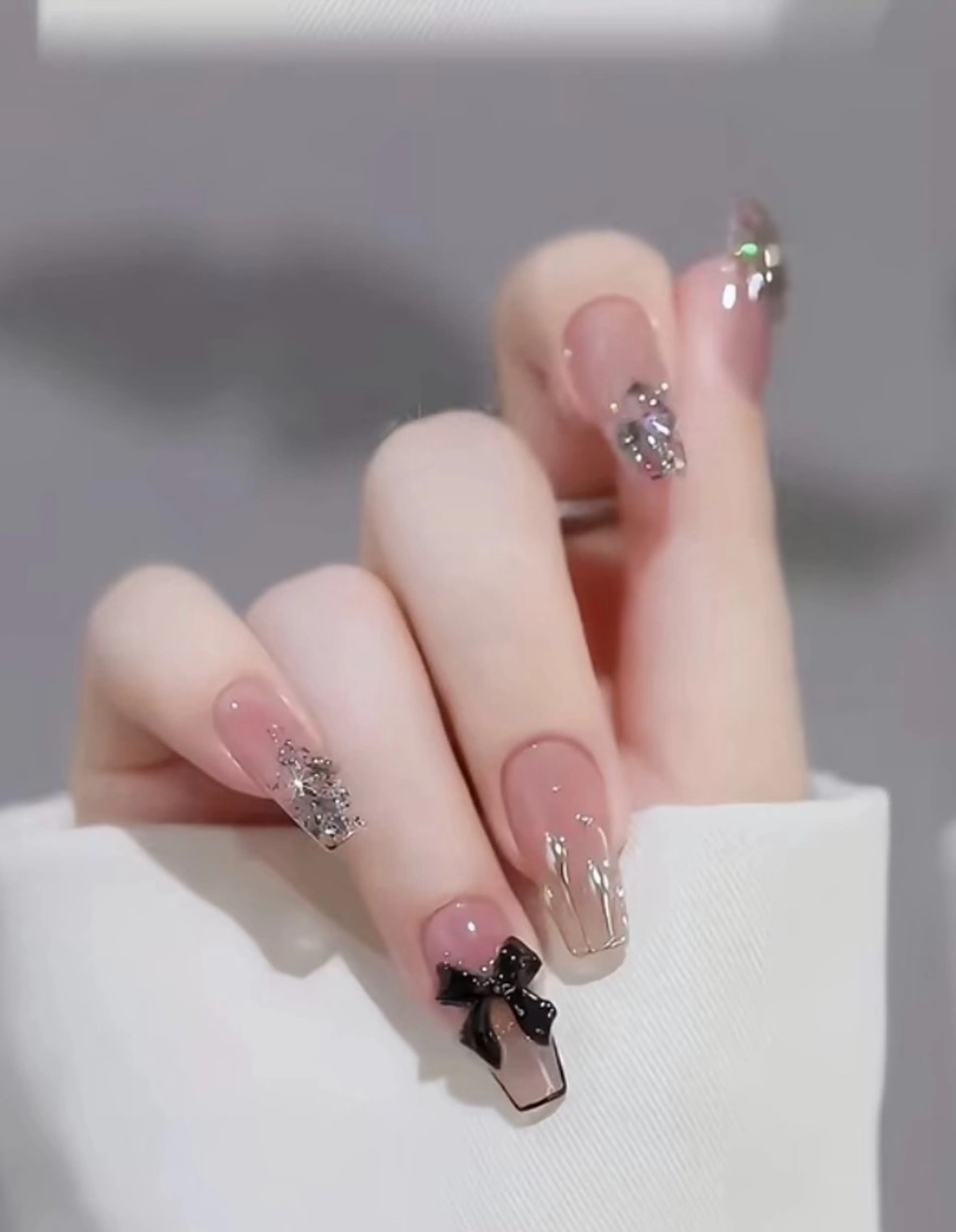 ネイル チークネイル 長さ出し フレンチネイル ガーリー 韓国ネイル sun nail池袋 モデル募集のネイルデザイン
