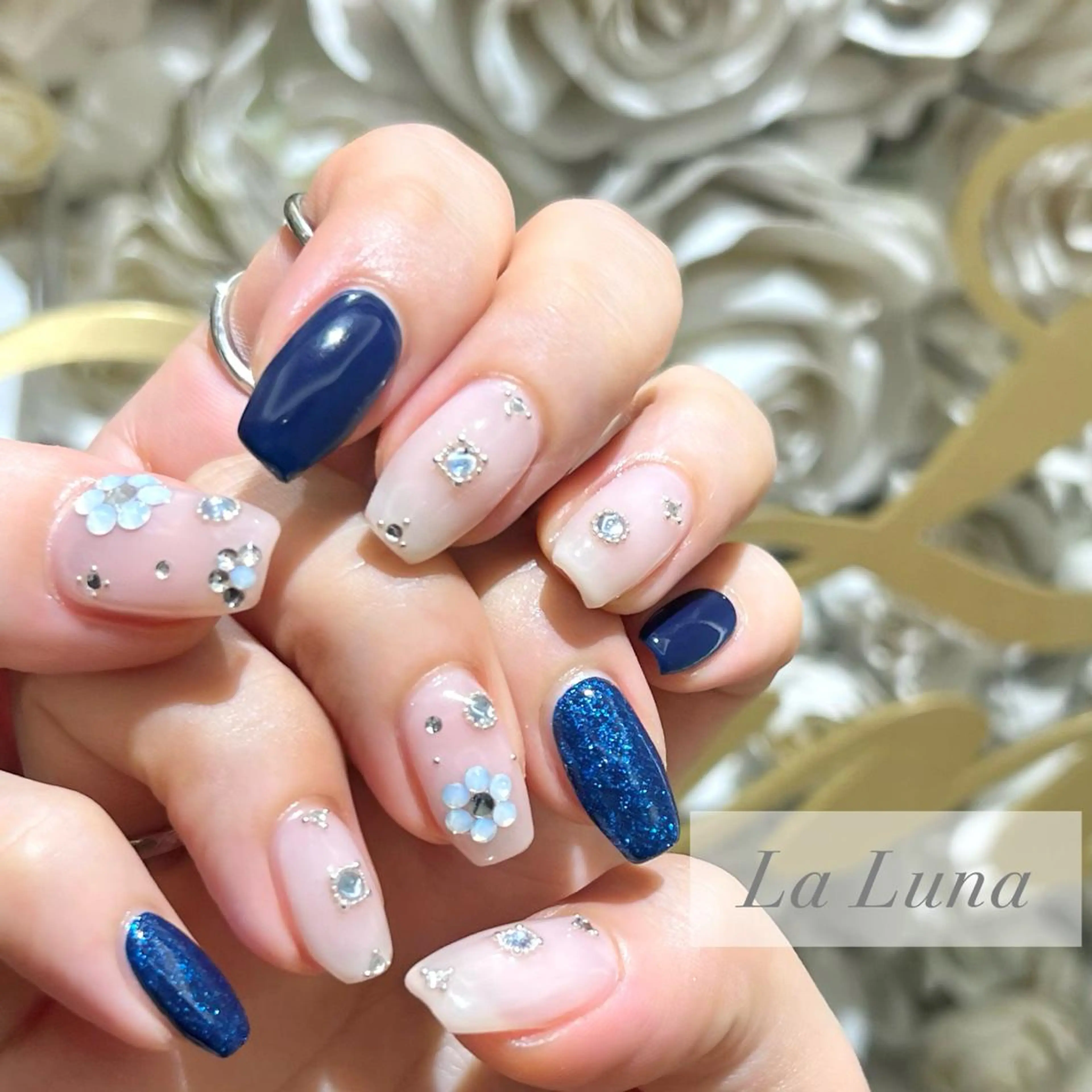 ネイル ハンドネイル ＬａＬｕｎａ🌙 Natsukiのネイルデザイン
