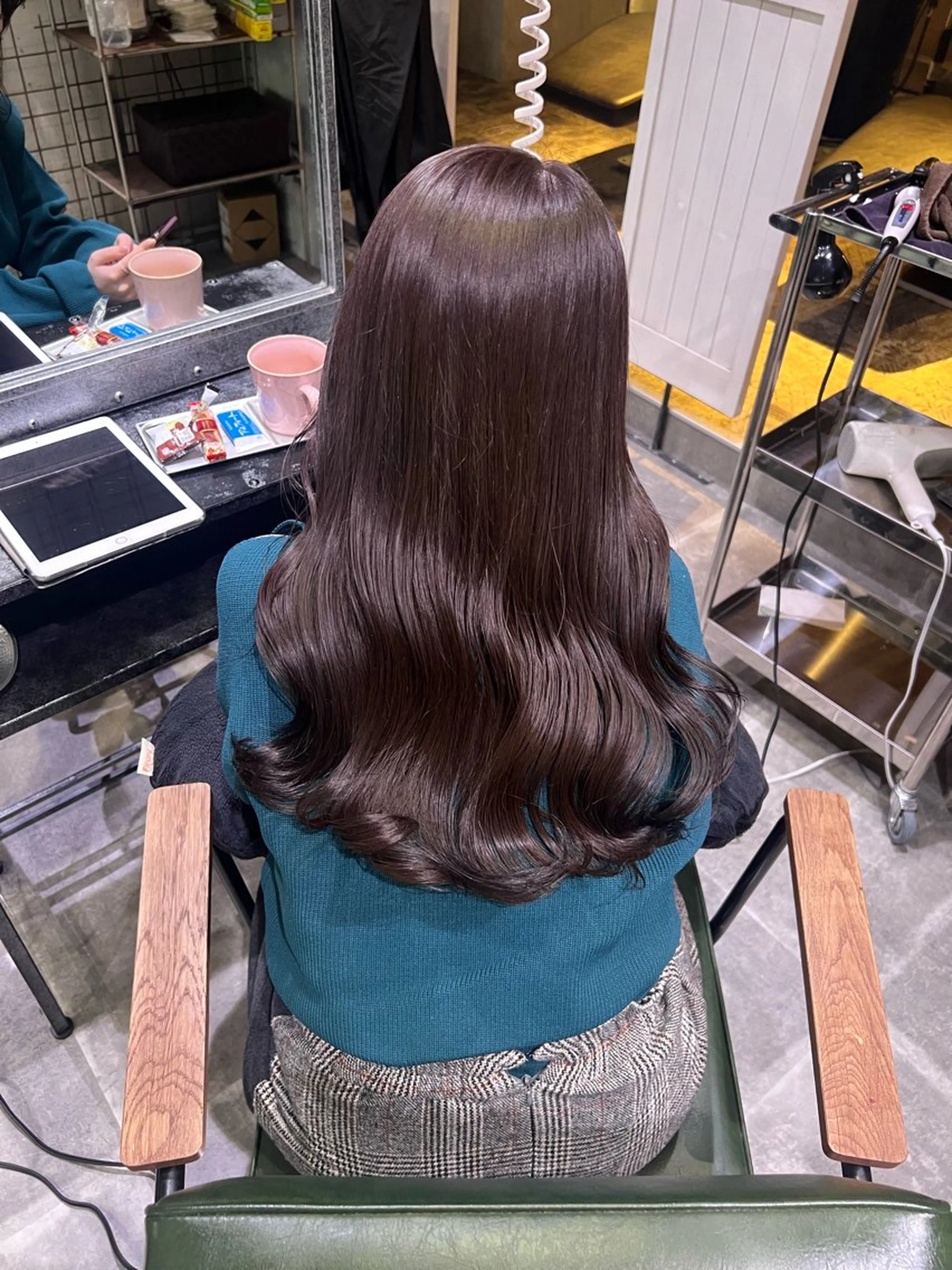 カラー ヘアカラー AYANE 韓国ヘア /レイヤーカットのヘアスタイル