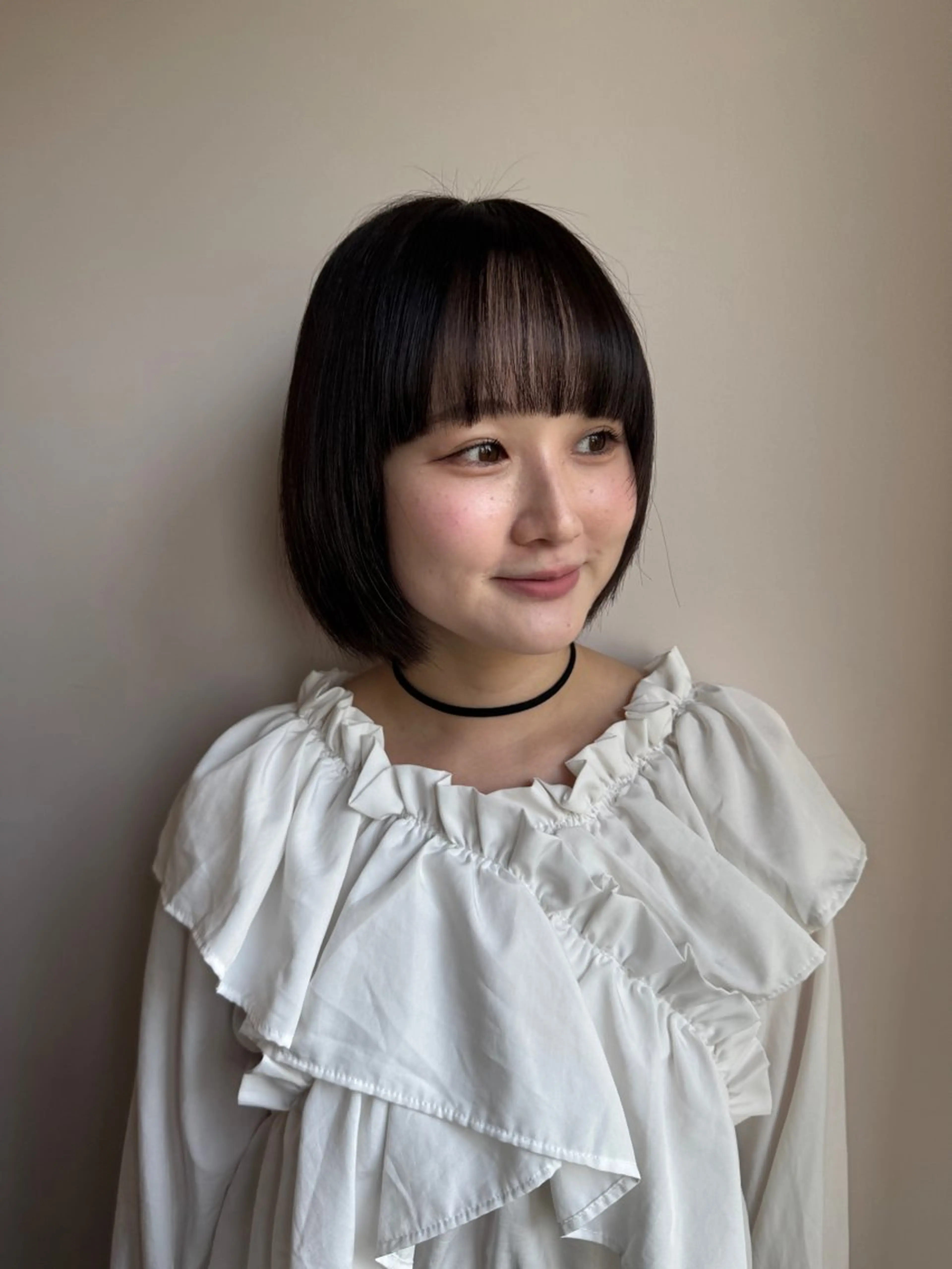 ミディアム 酸性ストレート カット 縮毛矯正 森田遥奈/透明感カラ ー/似合わせカットのヘアスタイル