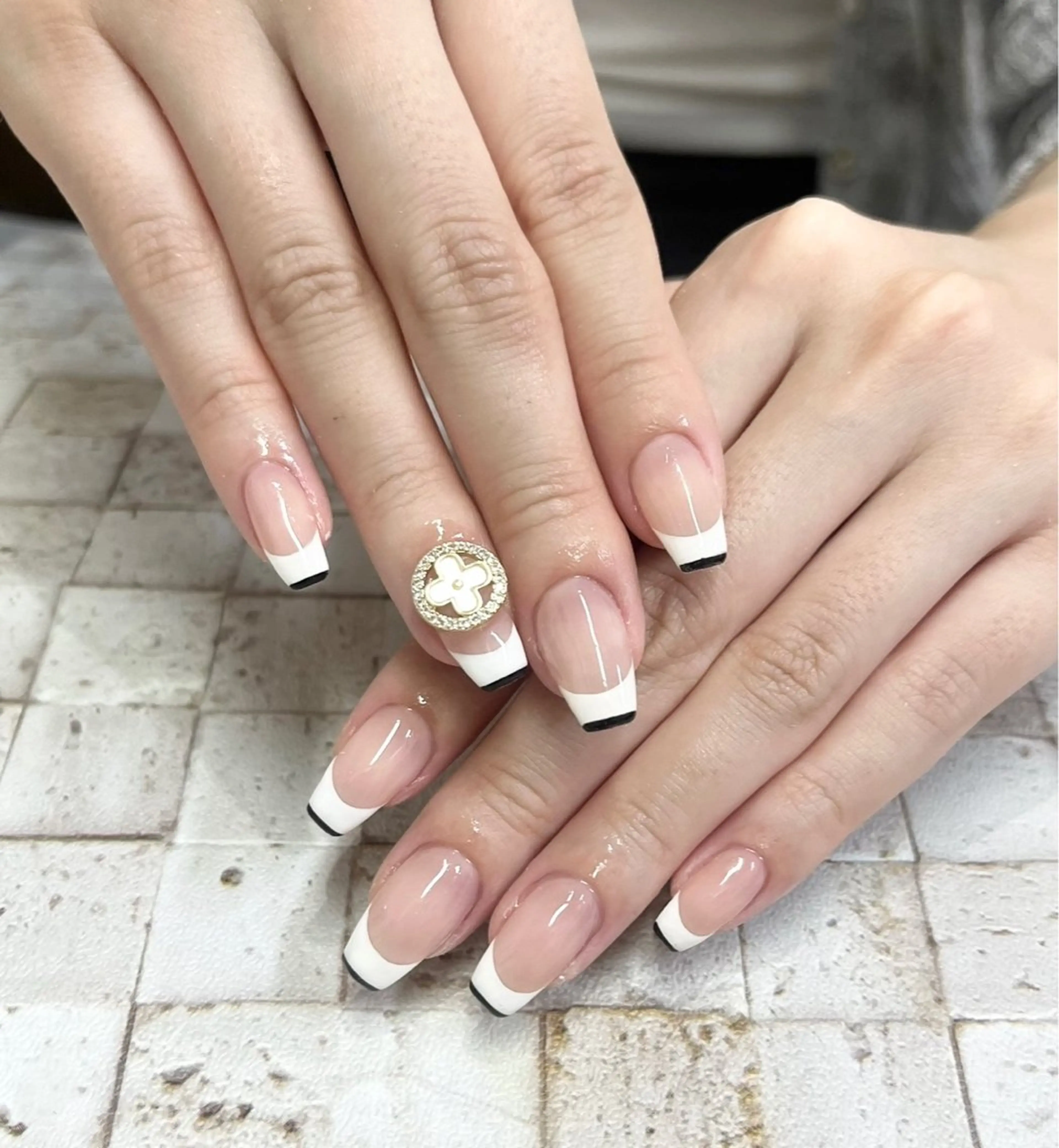 ネイル 持ち込み ハンドネイル フットネイル takenawa sakiのネイルデザイン