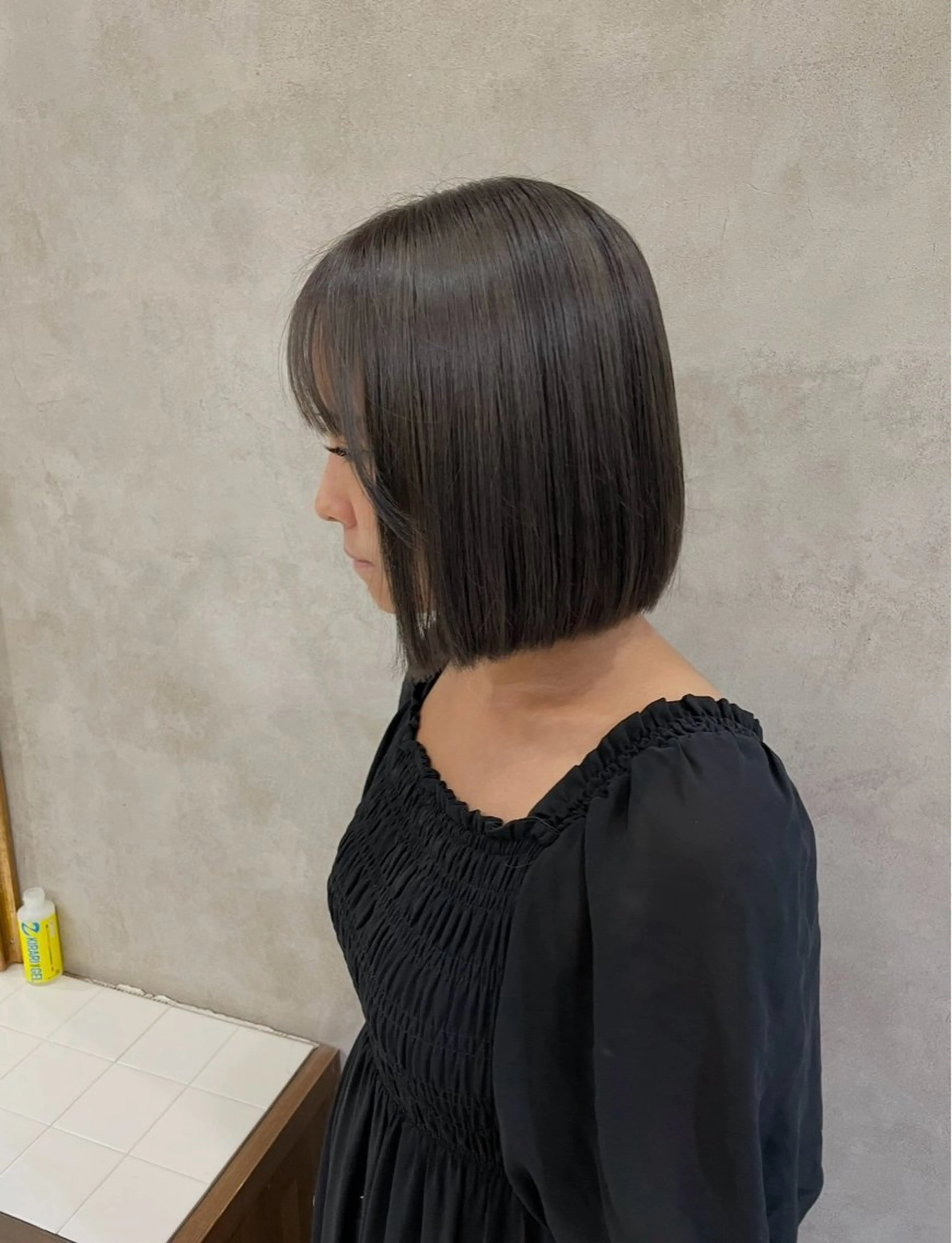 ショート レイヤーカット・水素 松井山手　齊藤　興のヘアスタイル