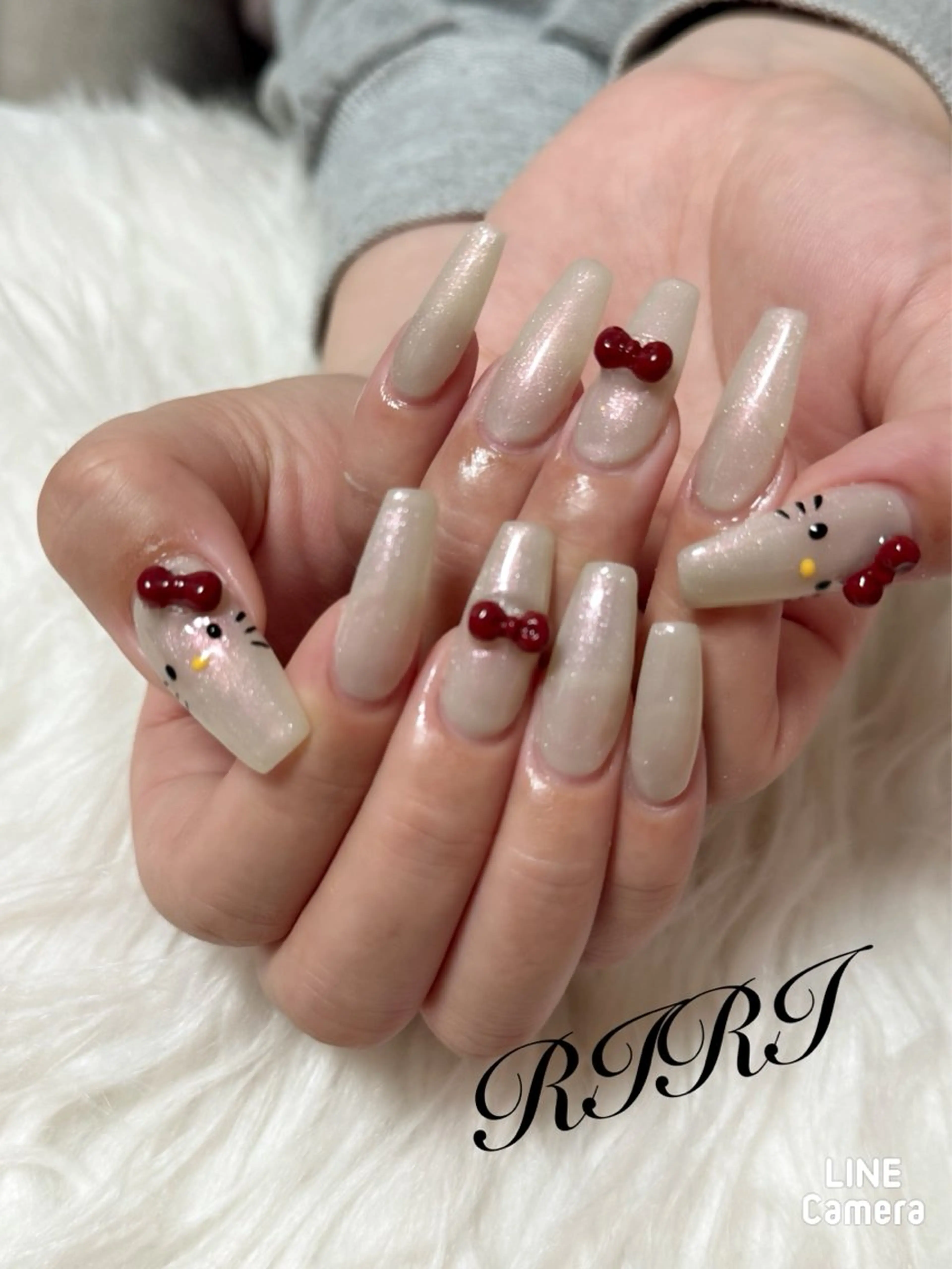 ネイル ジェルネイル ロングネイル スカルプネイル シンプルネイル ネイルチップ ハンドネイル riri オーナーのネイルデザイン