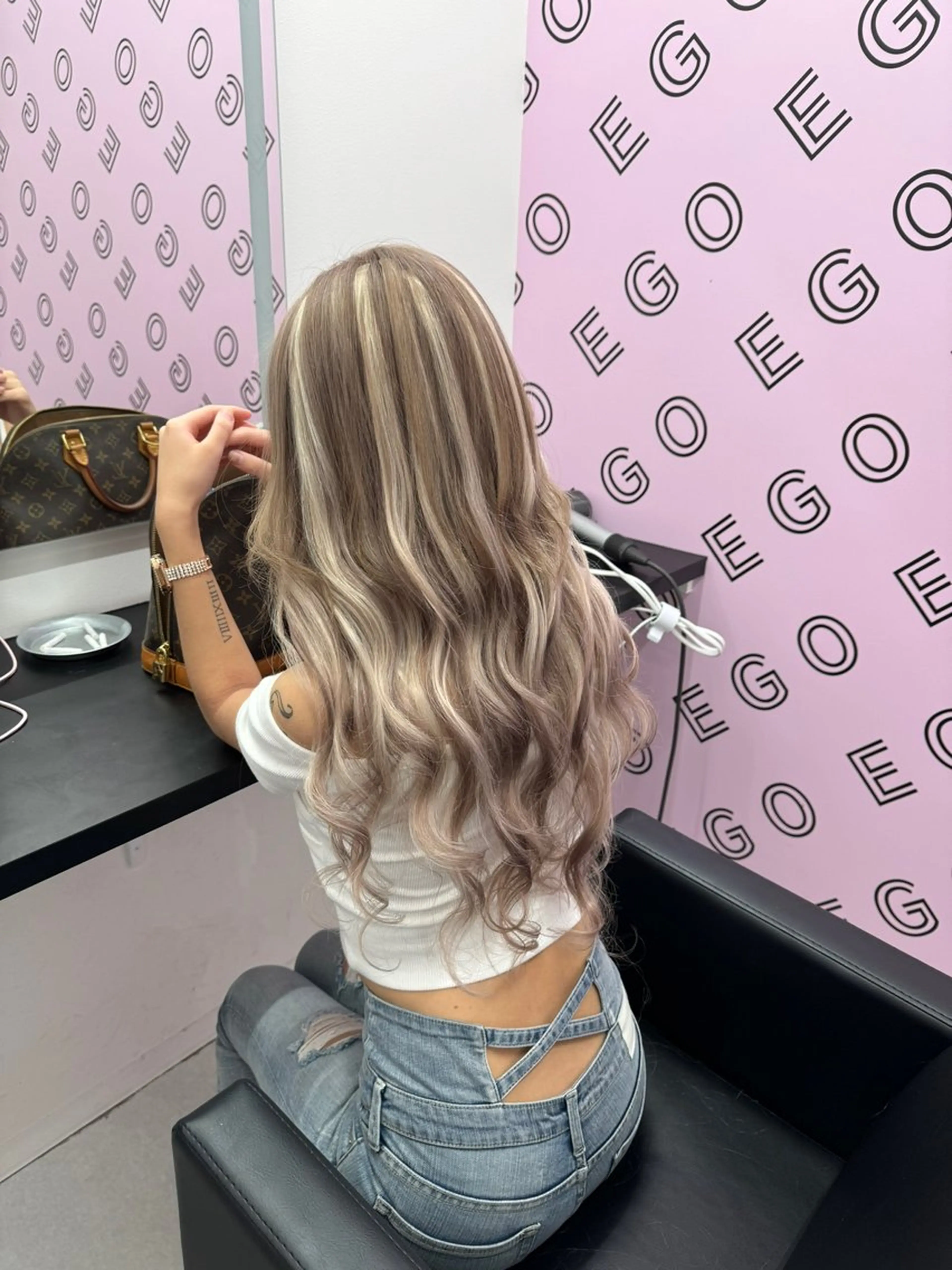 【期間限定】 ブリーチなしワンカラー 、シールエクステ60本の写真