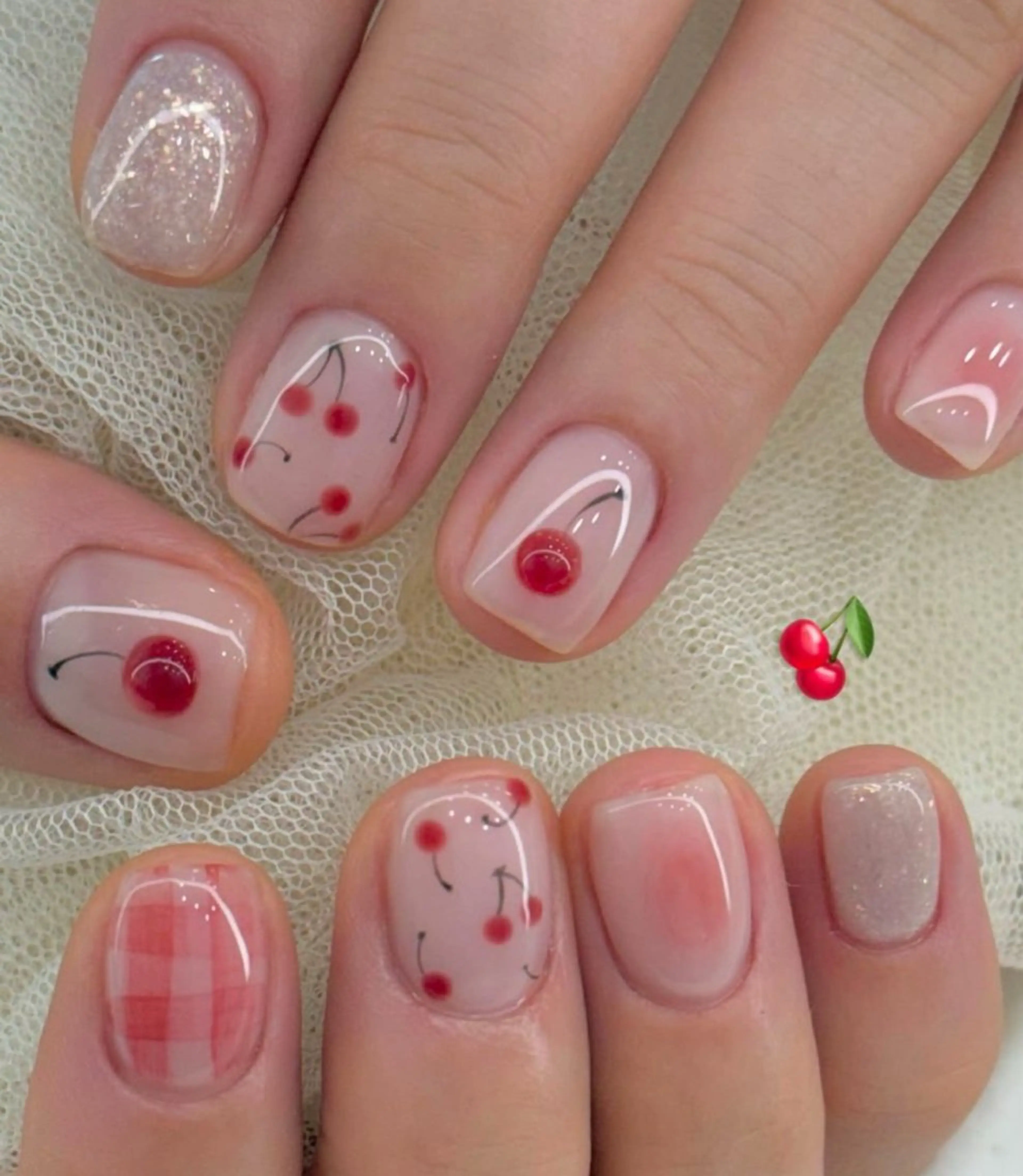 ネイル アートネイル オーロラネイル チークネイル フレンチネイル ガラスフレンチ 🎀🎀YooLi Nail Salonのネイルデザイン