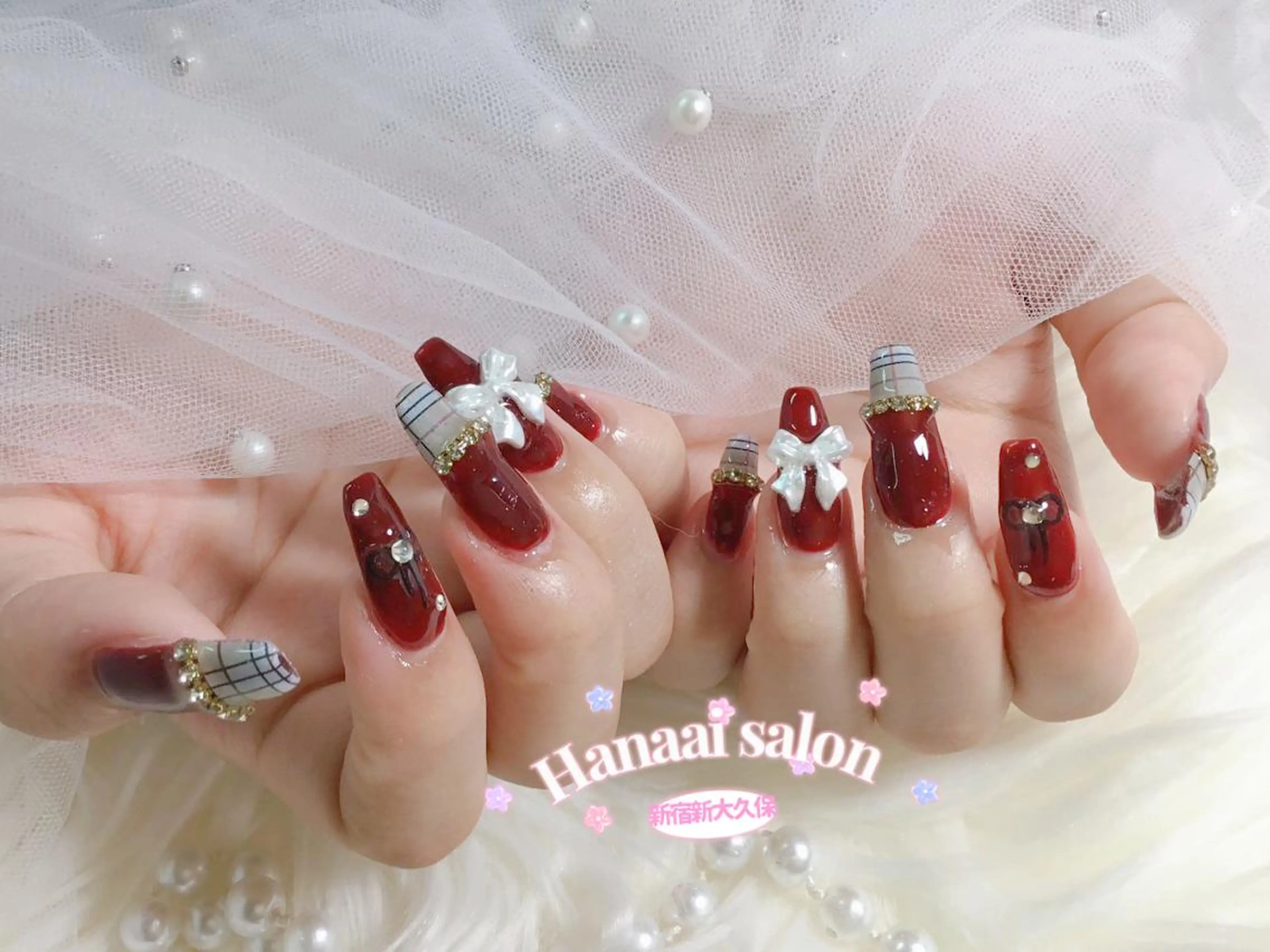 ネイル チークネイル ジェルネイル 韓国ネイル 持ち込み パラジェル ハンドネイル Hanaai Salon新大久保店のネイルデザイン