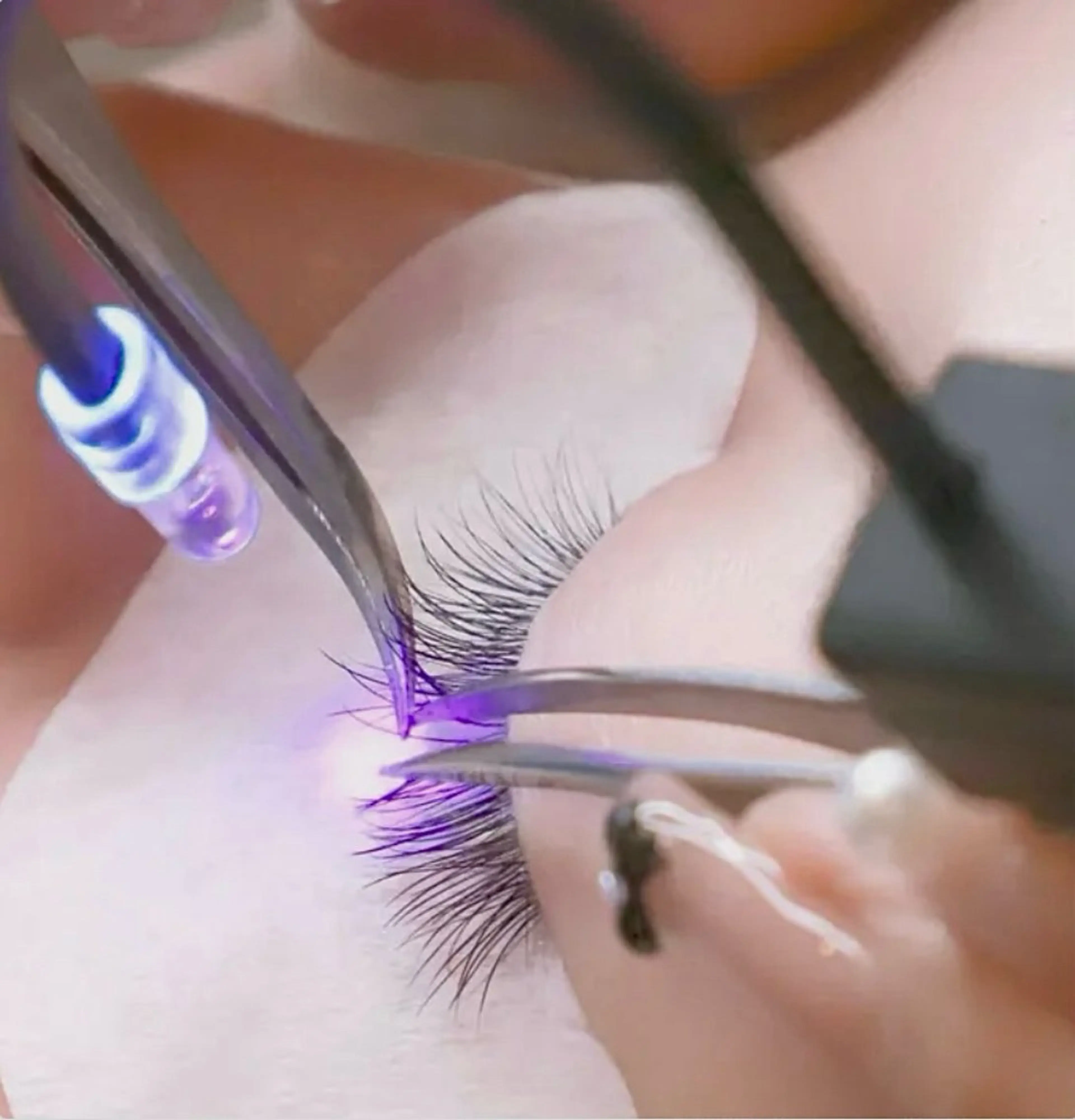 《LEDエクステ💡》フラットラッシュ100本【初回オフ無料】の写真