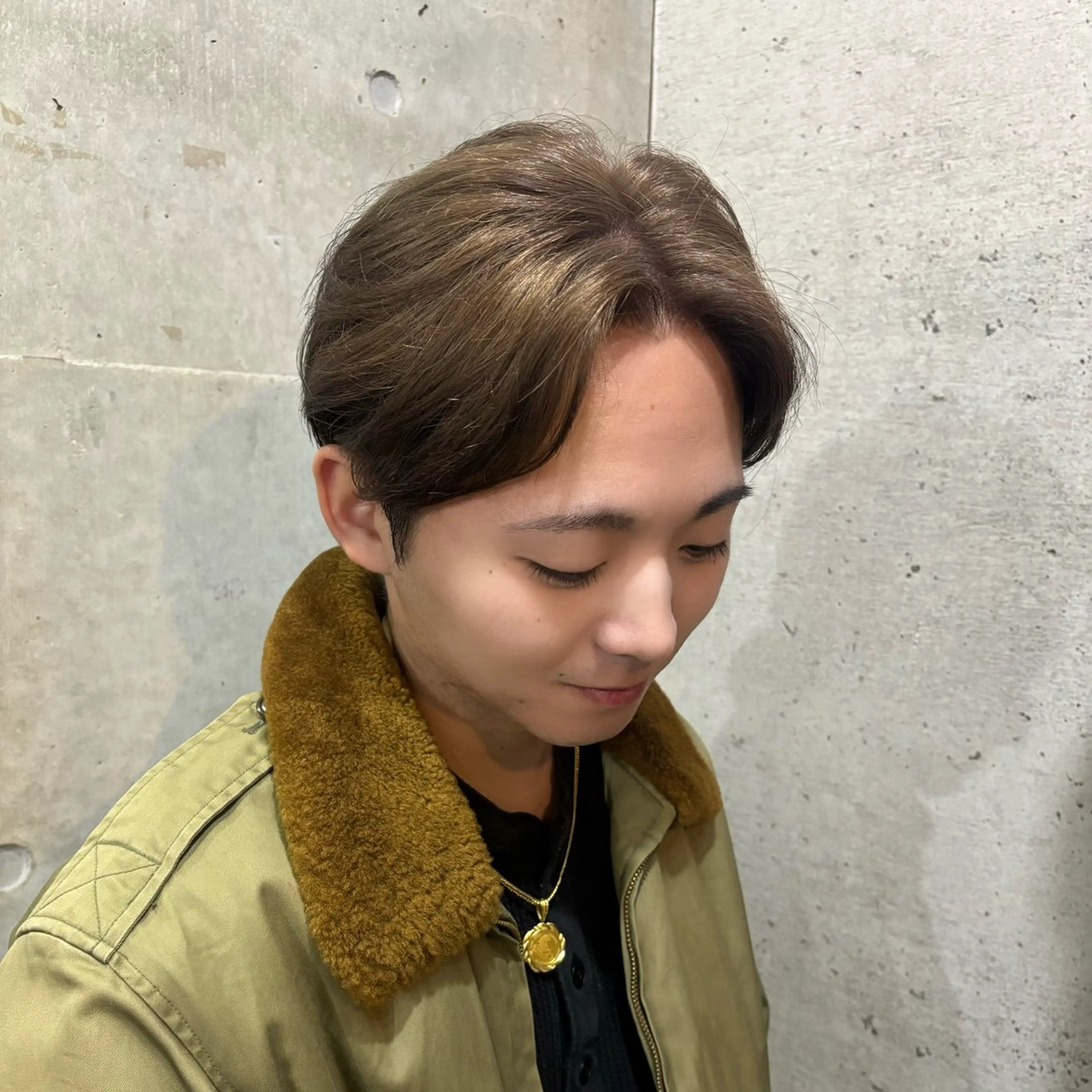 カラー ブリーチ ケアブリーチ ヘアカラー Hair×design ARUE所属・HAGA HINAのヘアスタイル