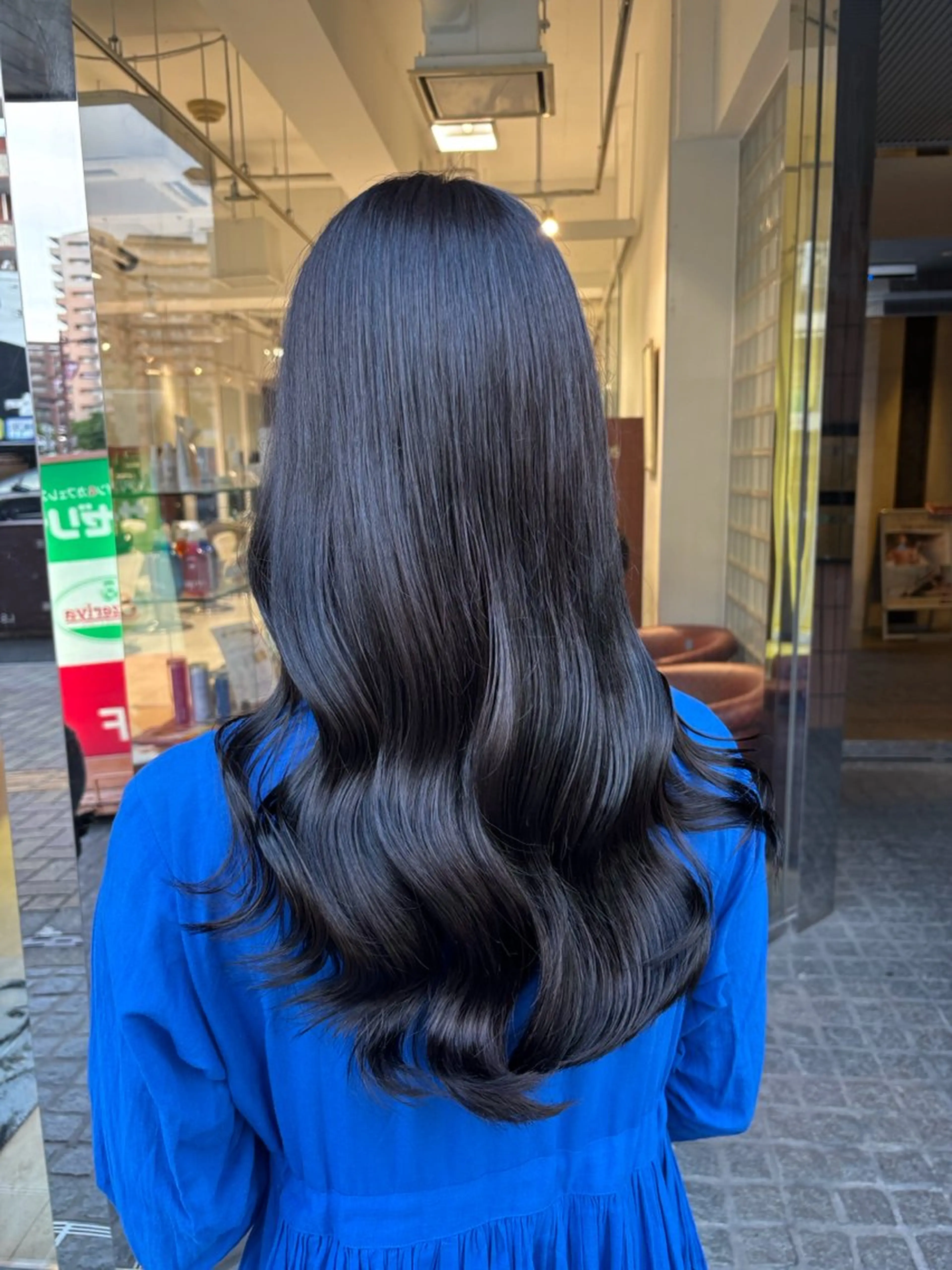 カラー 柴垣 万希のヘアスタイル