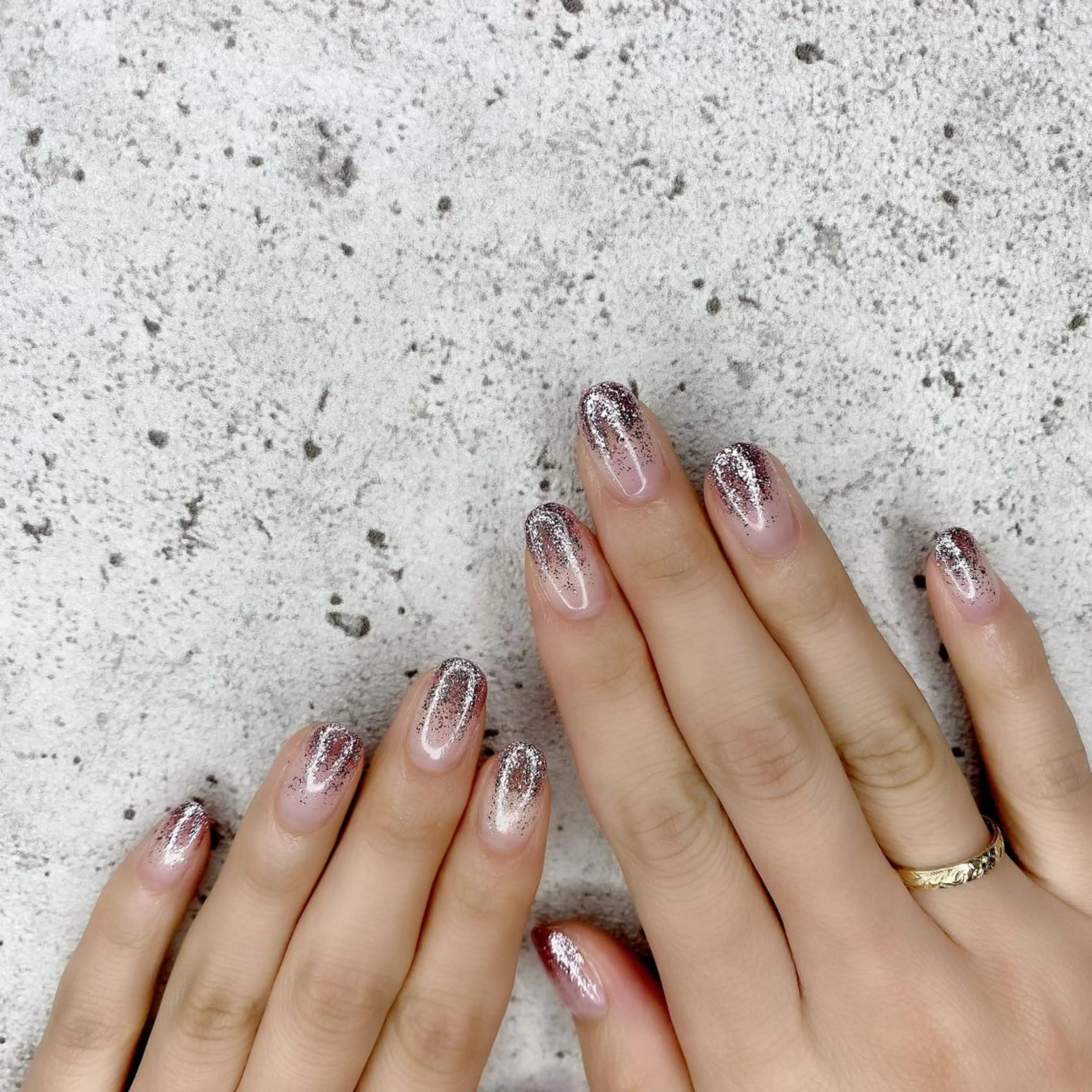 ミディアム カラー パーマ ヘアアレンジ メンズ キッズ ネイル マツエク・マツパ グラデーションカラー ピンクカラー カラーマツエク グラデーション キラキラネイル Salon Ｋのネイルデザイン