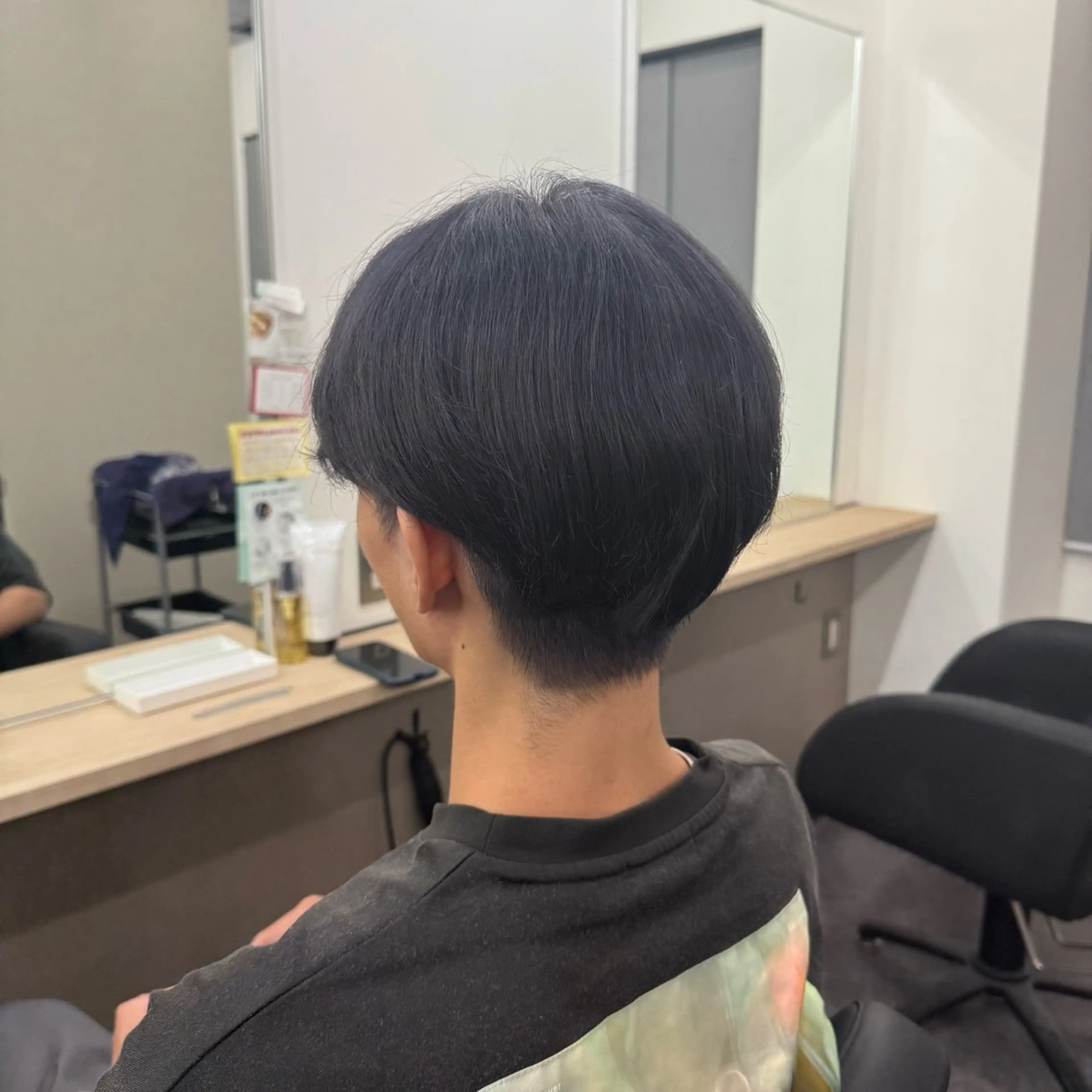 カラー メンズ 中島 亜珠のヘアスタイル