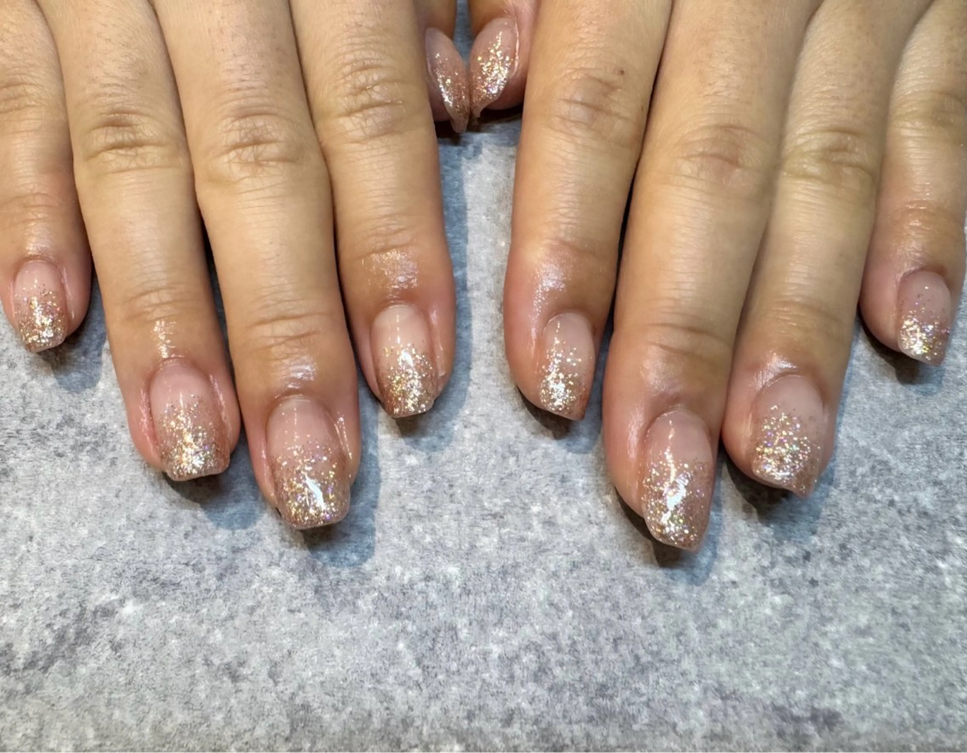 （オフなし）ラメグラ💫の写真