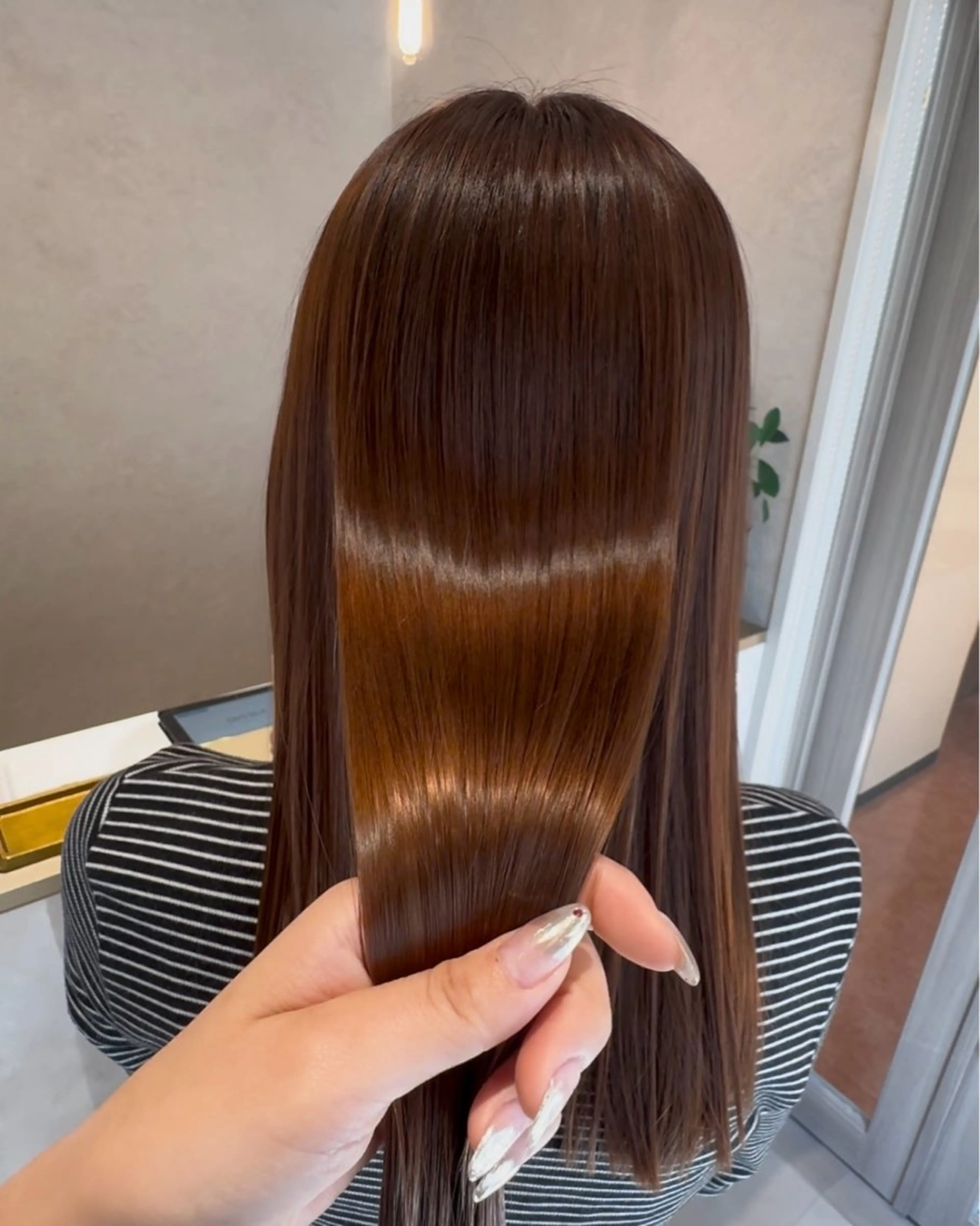 セミロング カラー 髪質改善ヘアエステ miyuのヘアスタイル