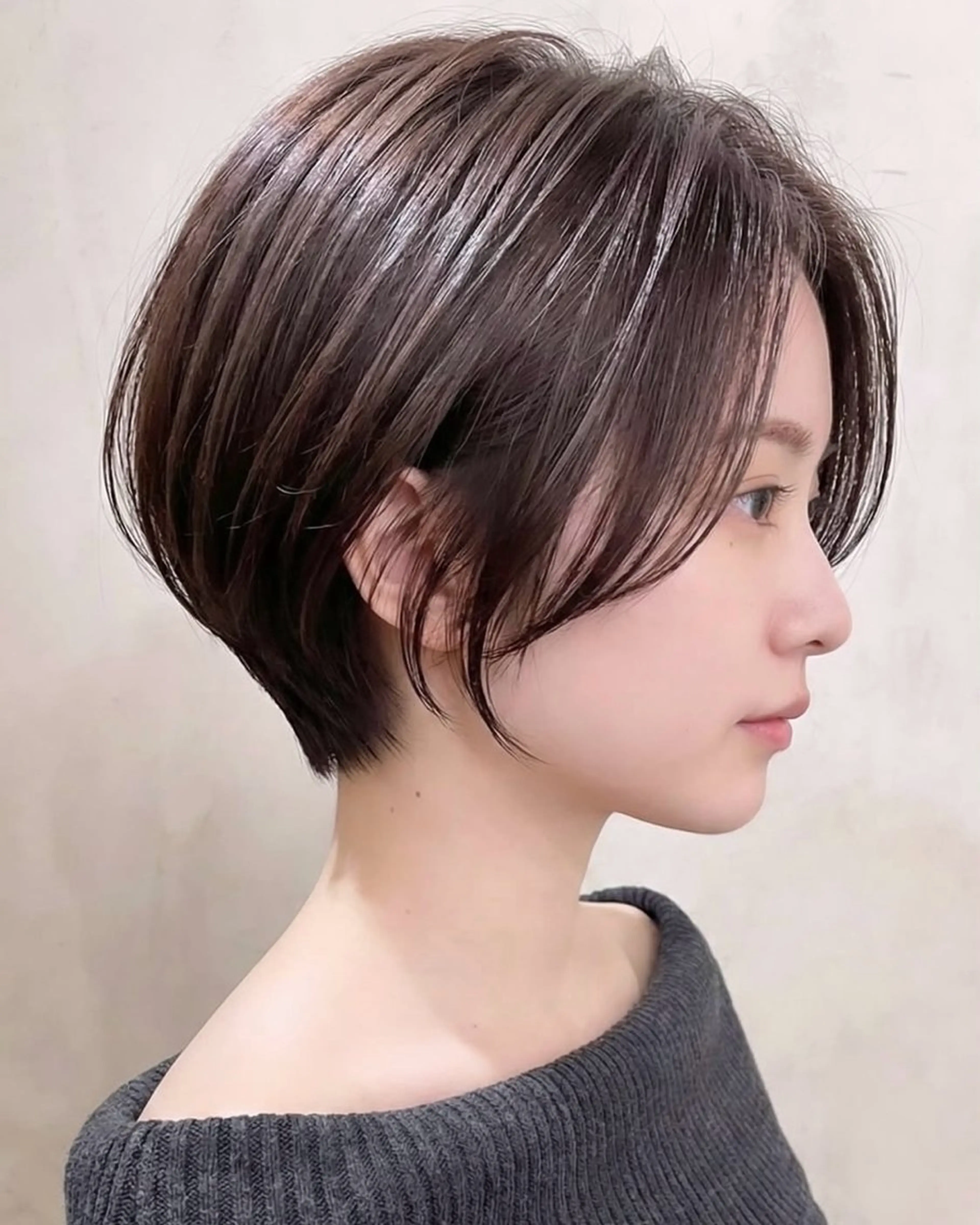 ショート コテ巻き風パーマ🫧 韓国パーマ反町海大のヘアスタイル