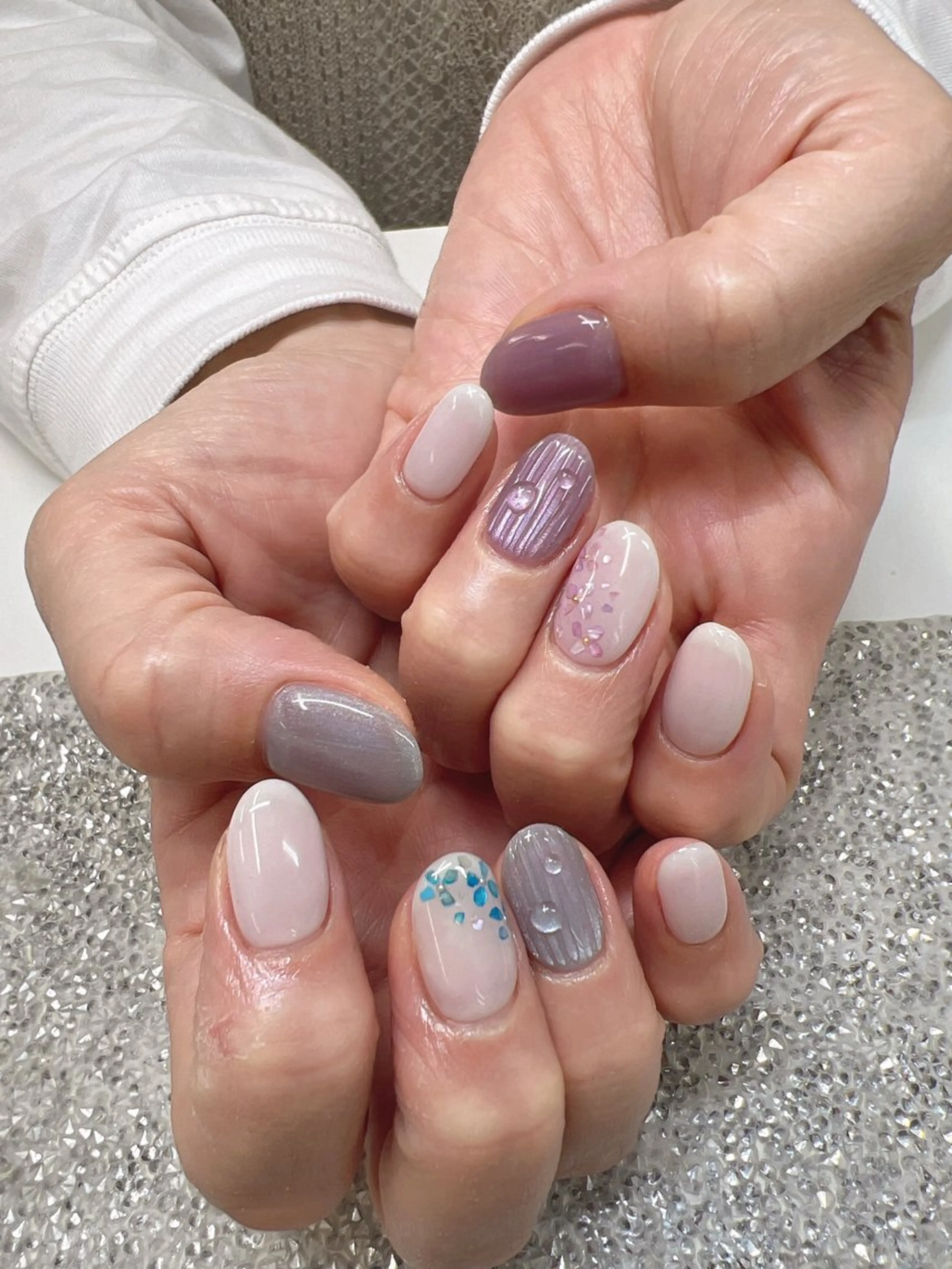 ネイル Guarendo錦糸町店所属・ガレンドウ 白澤 愛子のネイルデザイン