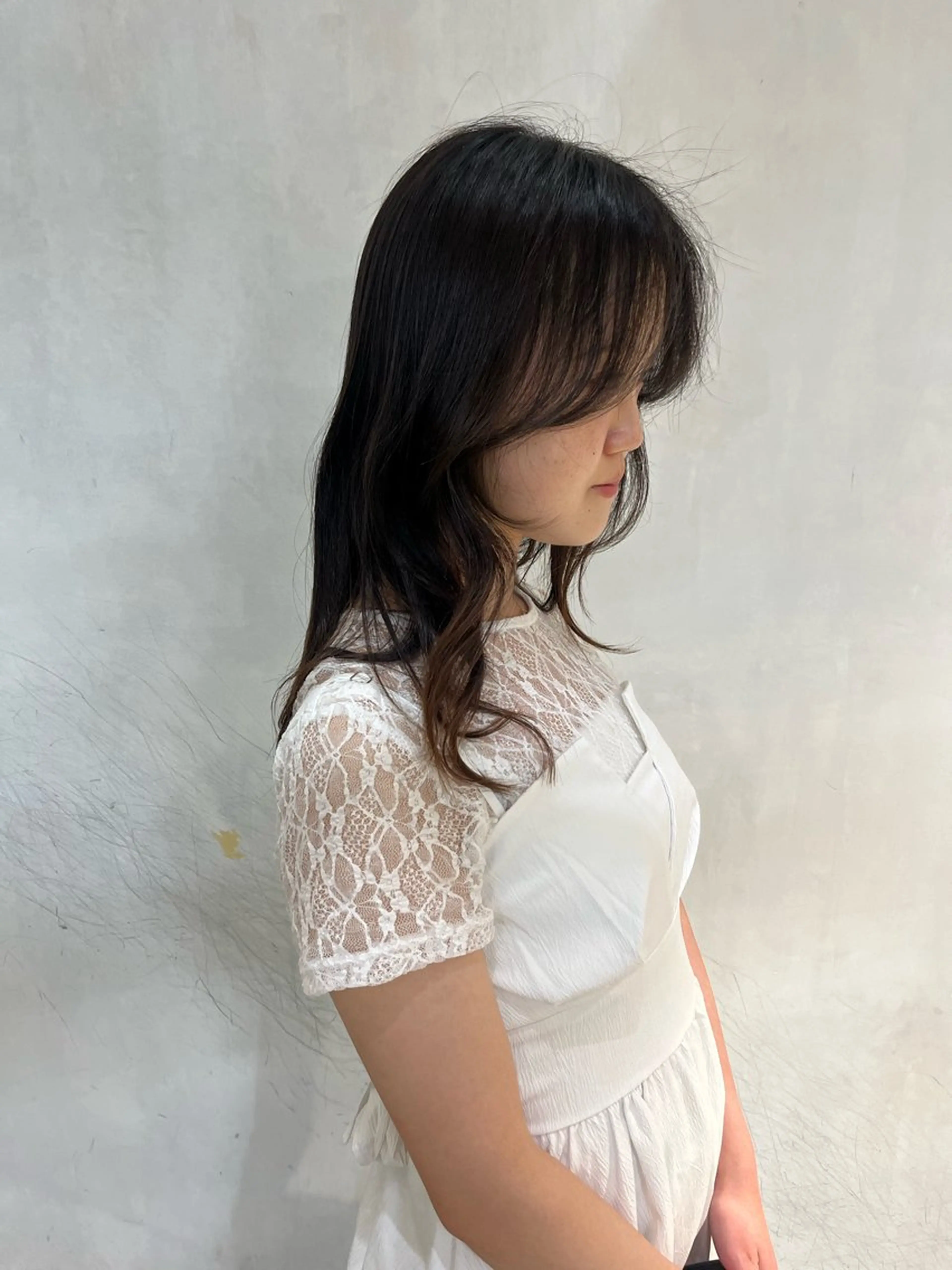 ロング iroha/ レイヤーカットモデルのヘアスタイル