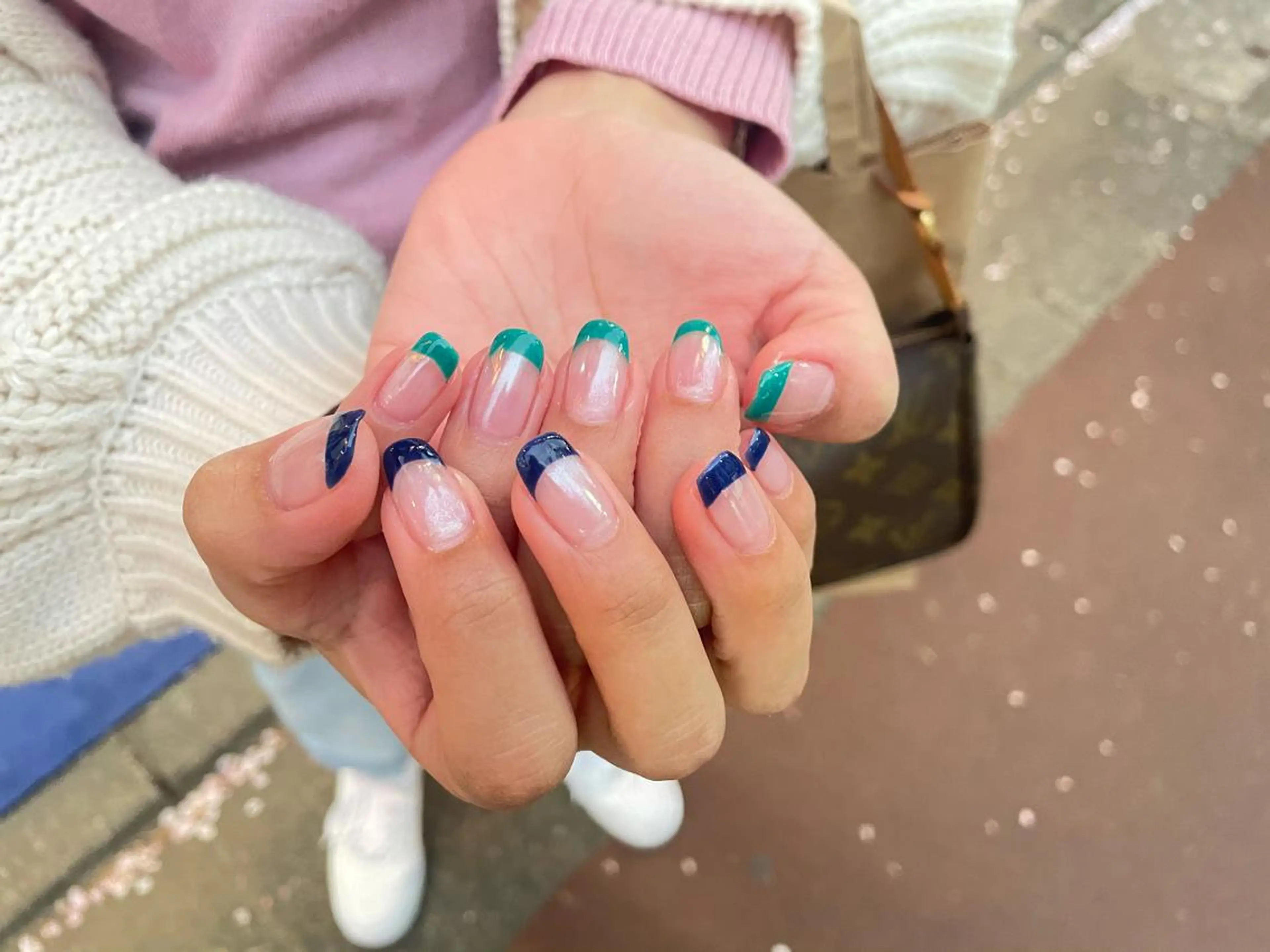 ネイル ハンドネイル ハンドケア はばすみれ🎀ﾈｲﾙ 光ﾌｪｲｼｬﾙ ﾍｱのネイルデザイン