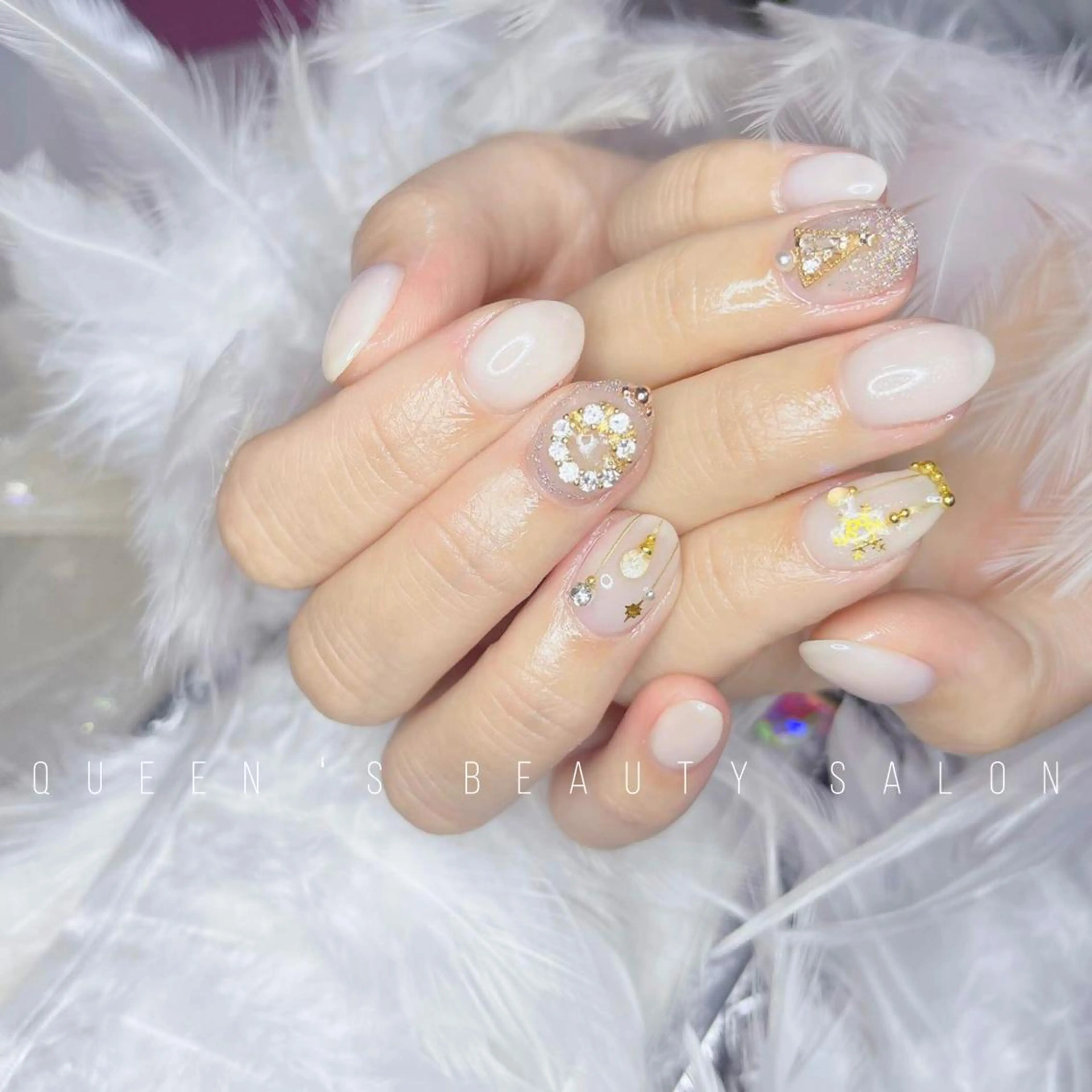 ネイル ハンドネイル Queens マオのネイルデザイン