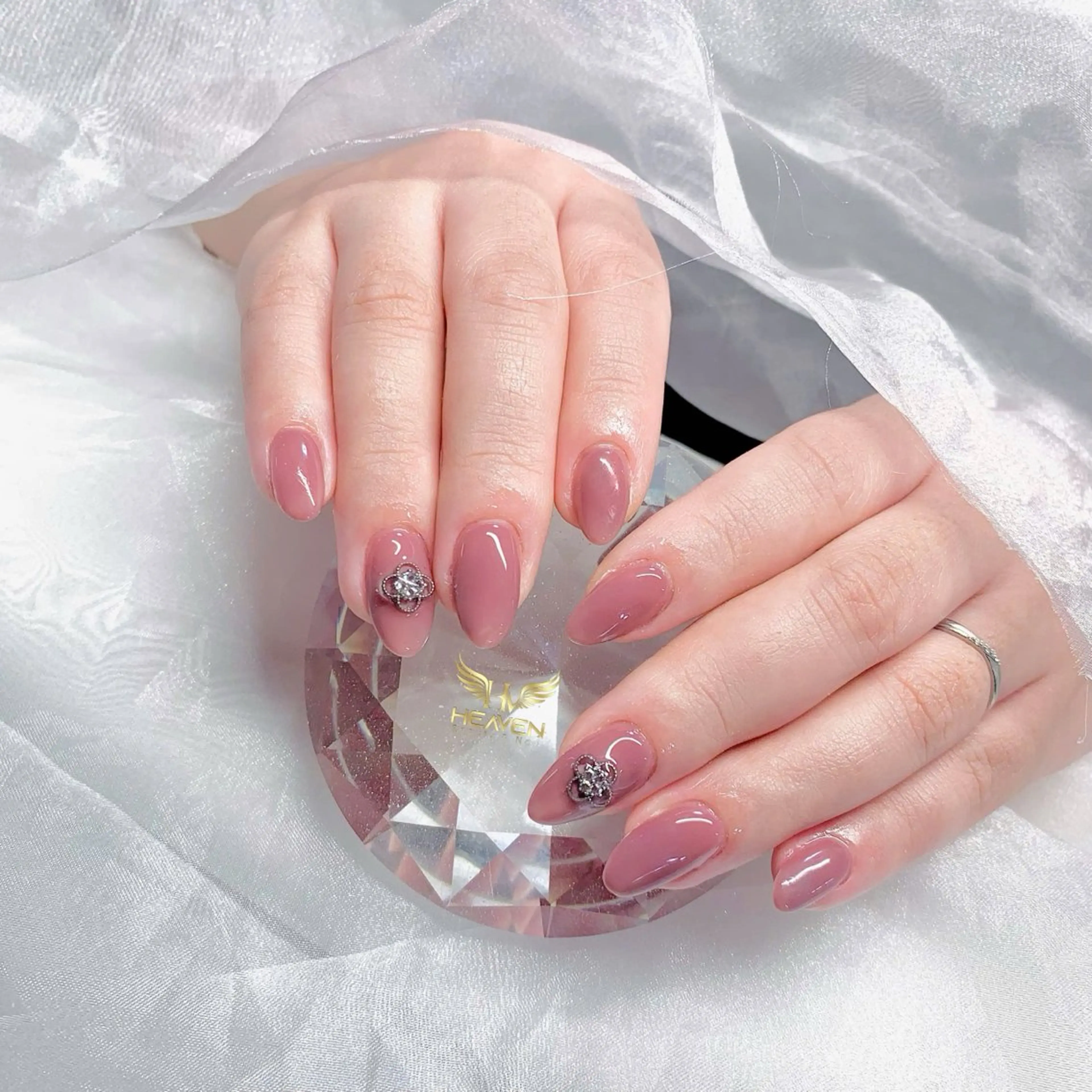 ミディアム 韓国風ヘア クリスマス Mika nail salon 鶯谷のネイルデザイン