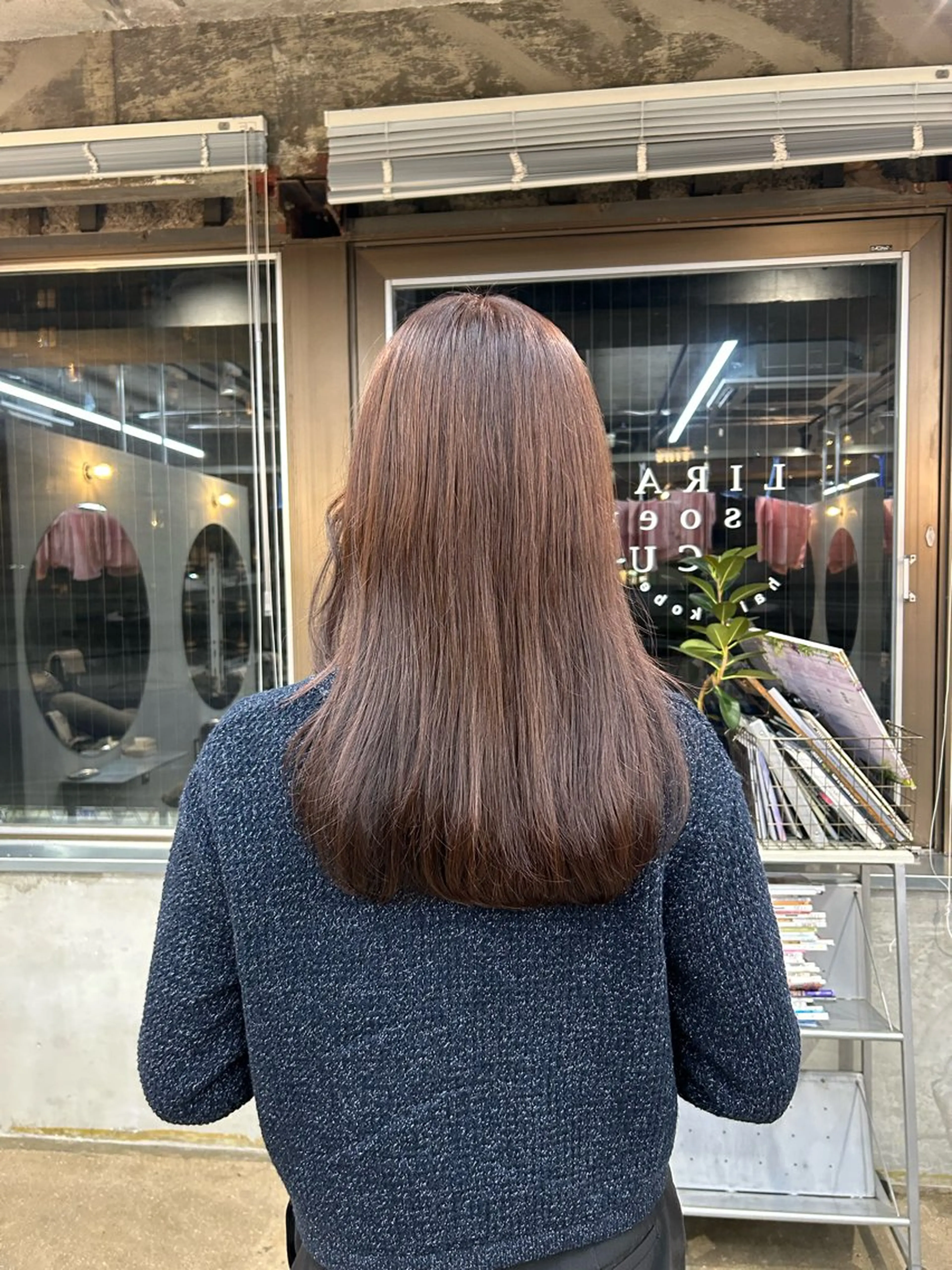 ミディアム サワムラ ソナタのヘアスタイル