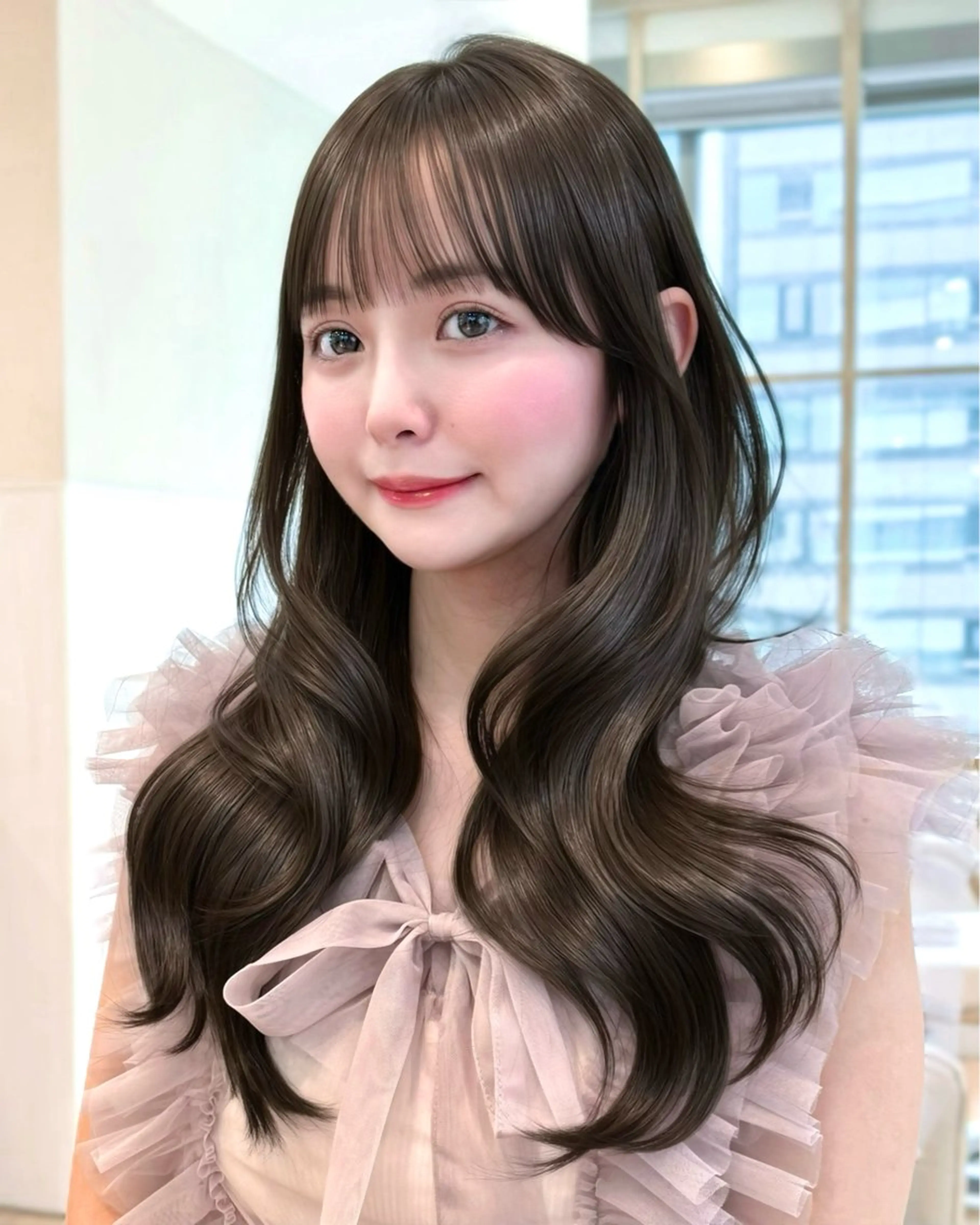 ロング カット ヘアカラー トリートメント 表参道小顔カット前髪 割れ改善クロスパーマのヘアスタイル