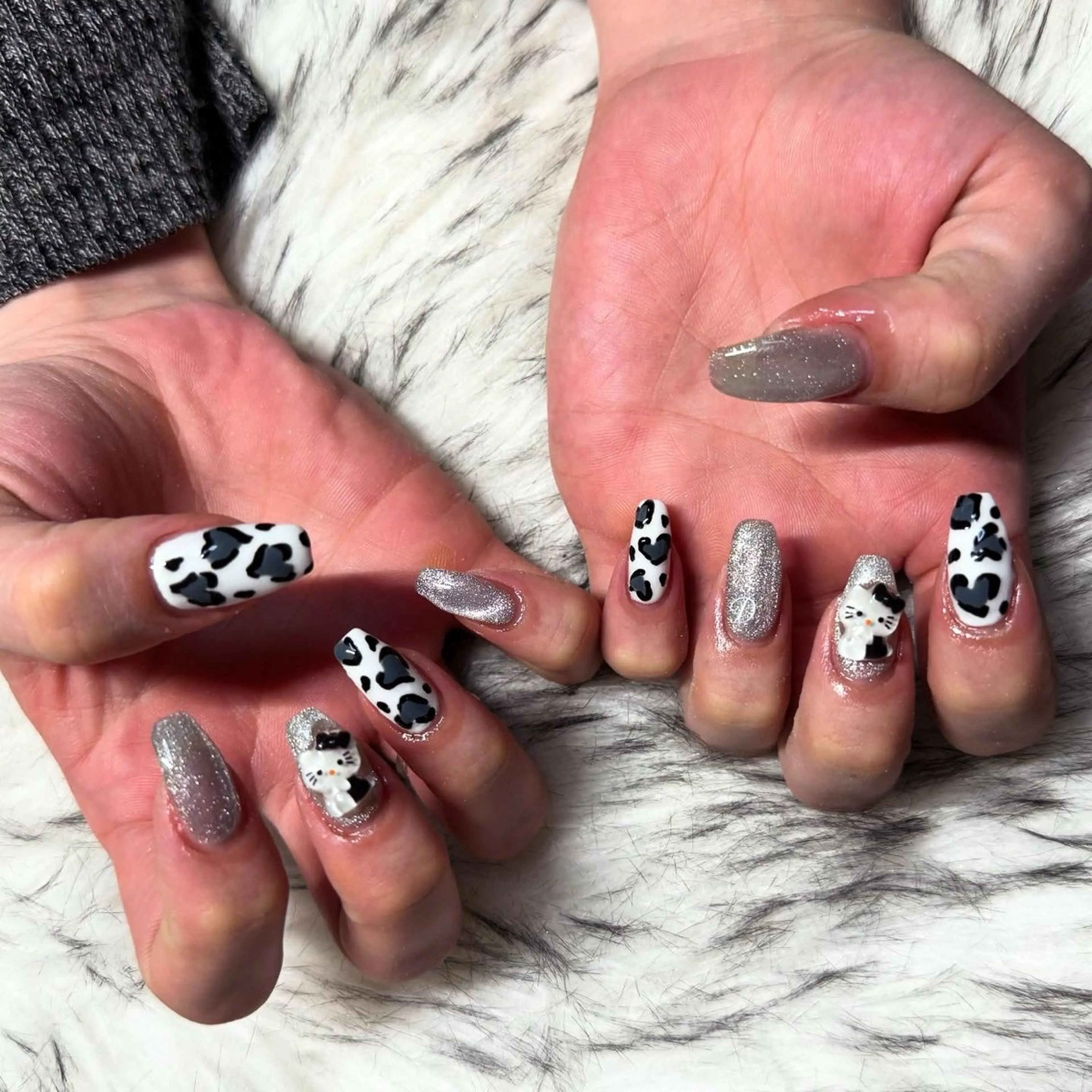 ロング ハンドネイル mao .のネイルデザイン