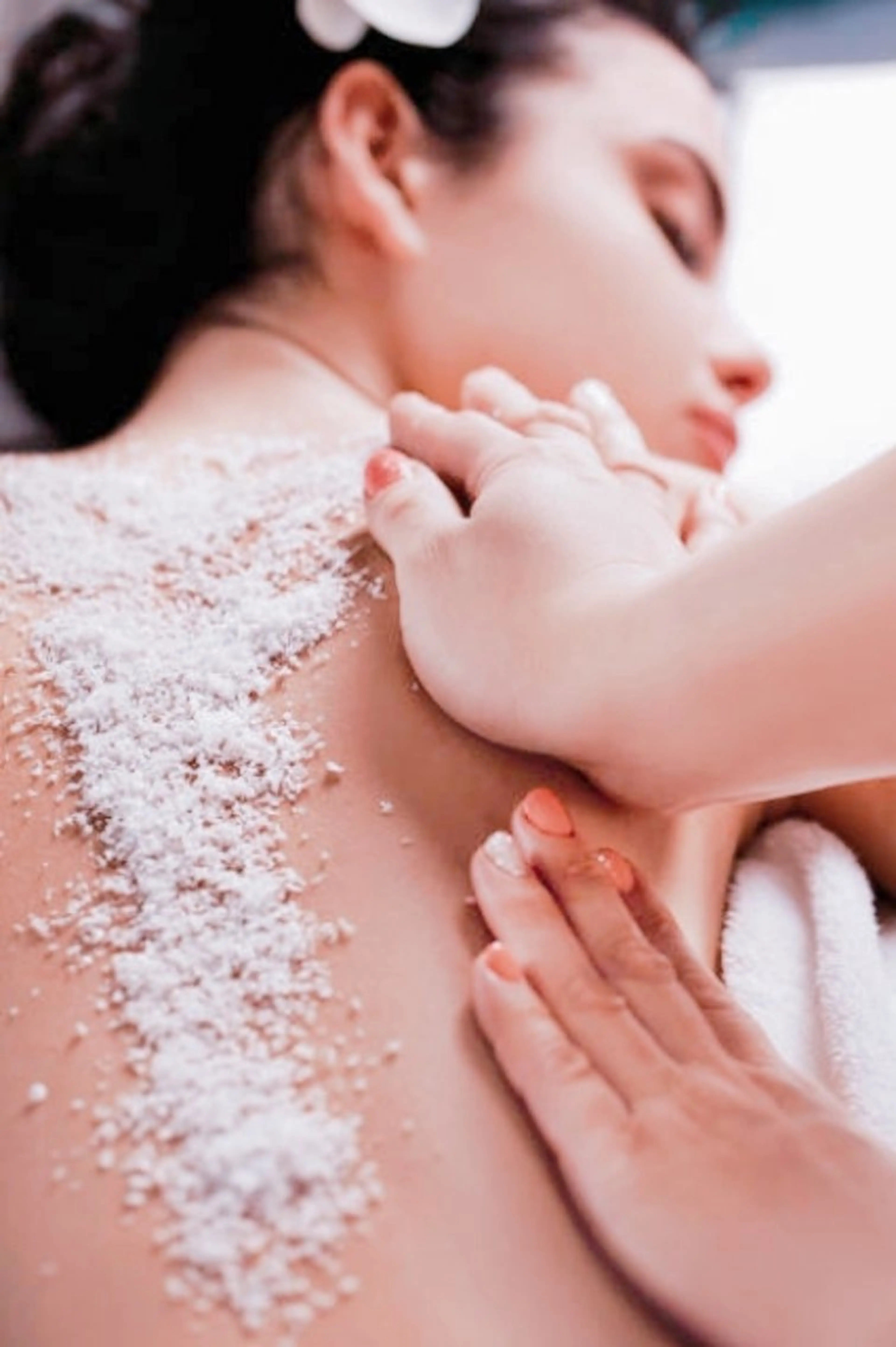 【美肌痩身】美脚＋全身ピーリング＋発汗＋小顔 120分16,660円→80分8,660円の写真