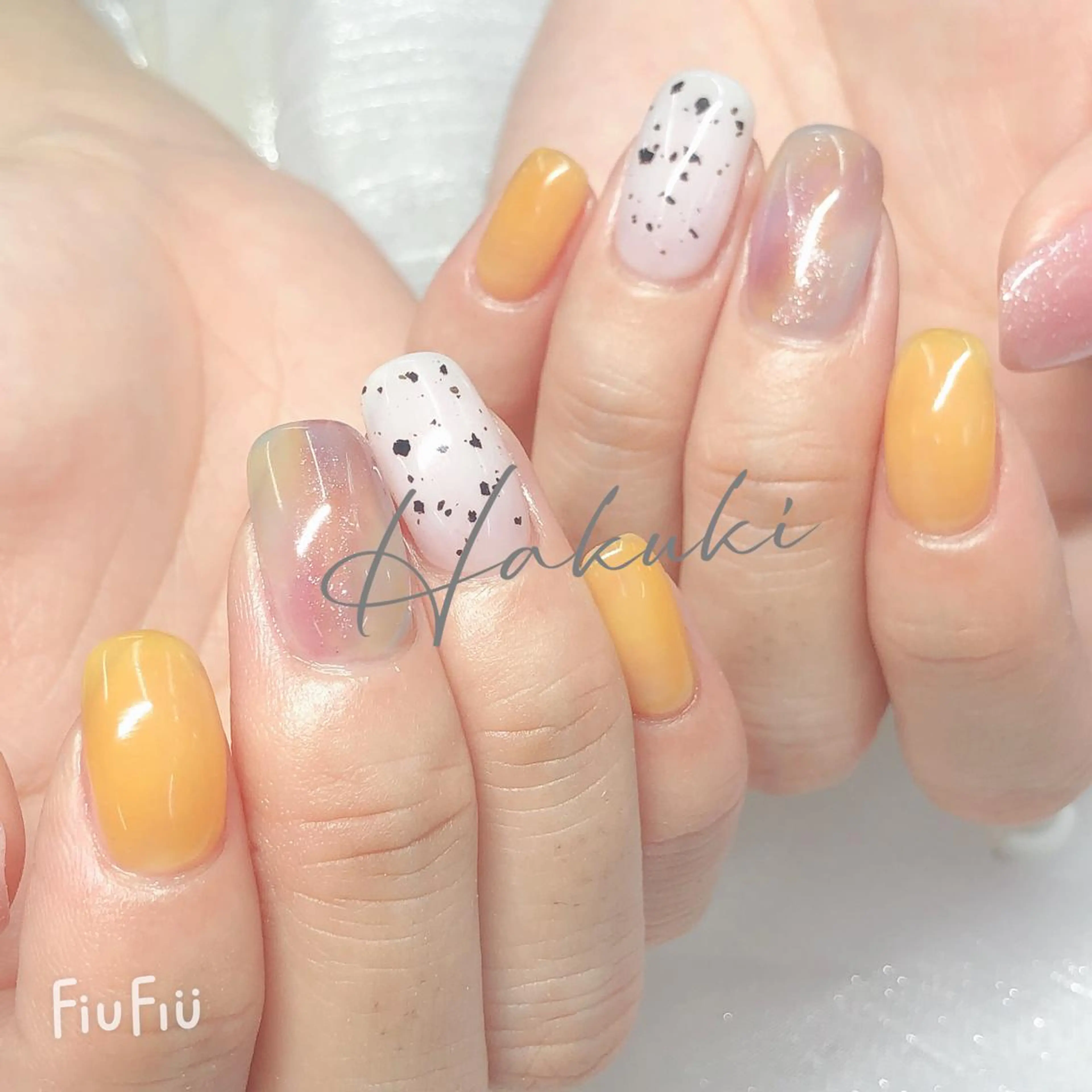 ネイル ハンドネイル ハンドケア ハク キのネイルデザイン