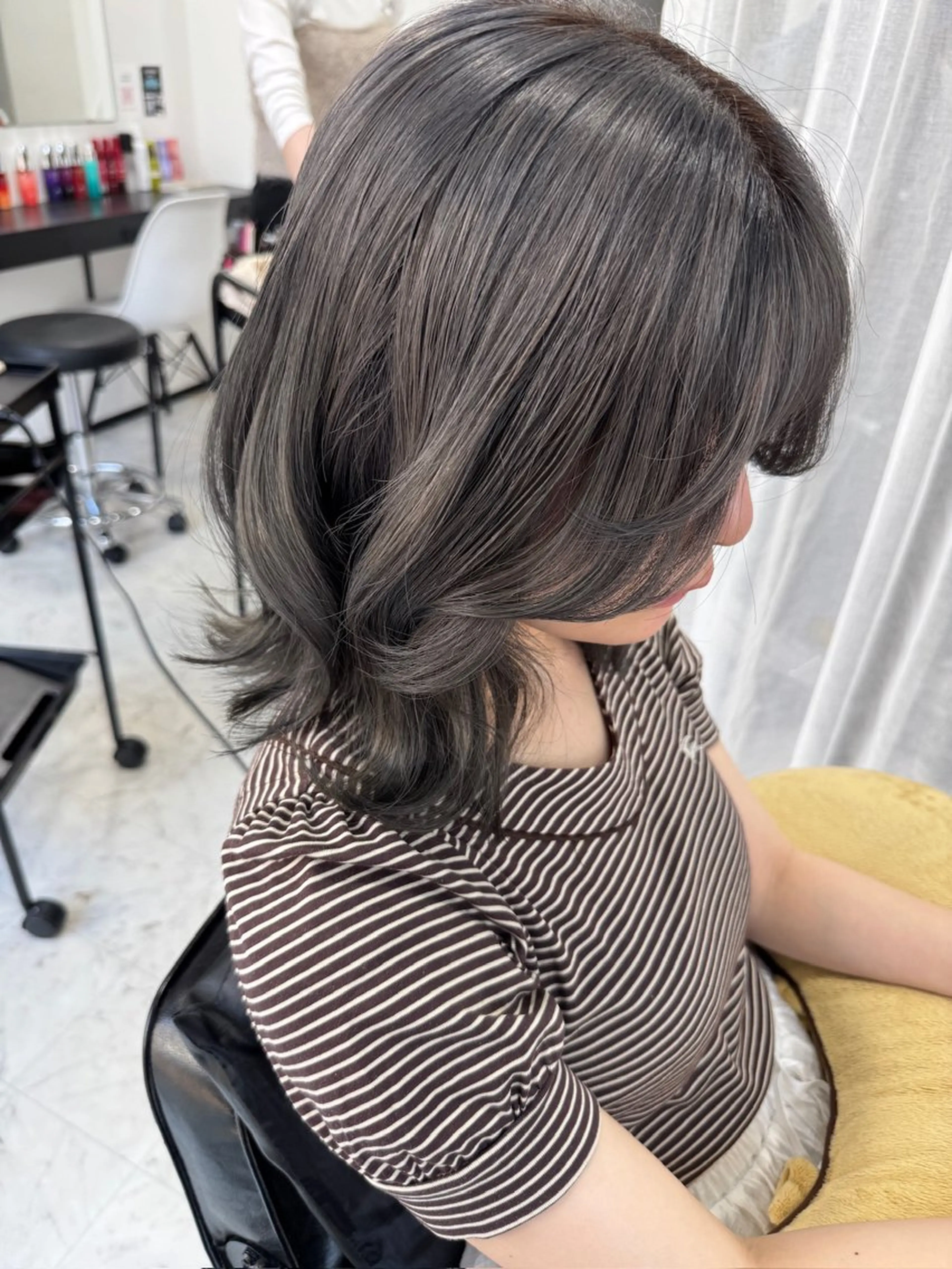 ミディアム カラー カット ヘアカラー トリートメント ヒラガカナ▼ ECLAT HAIRのヘアスタイル