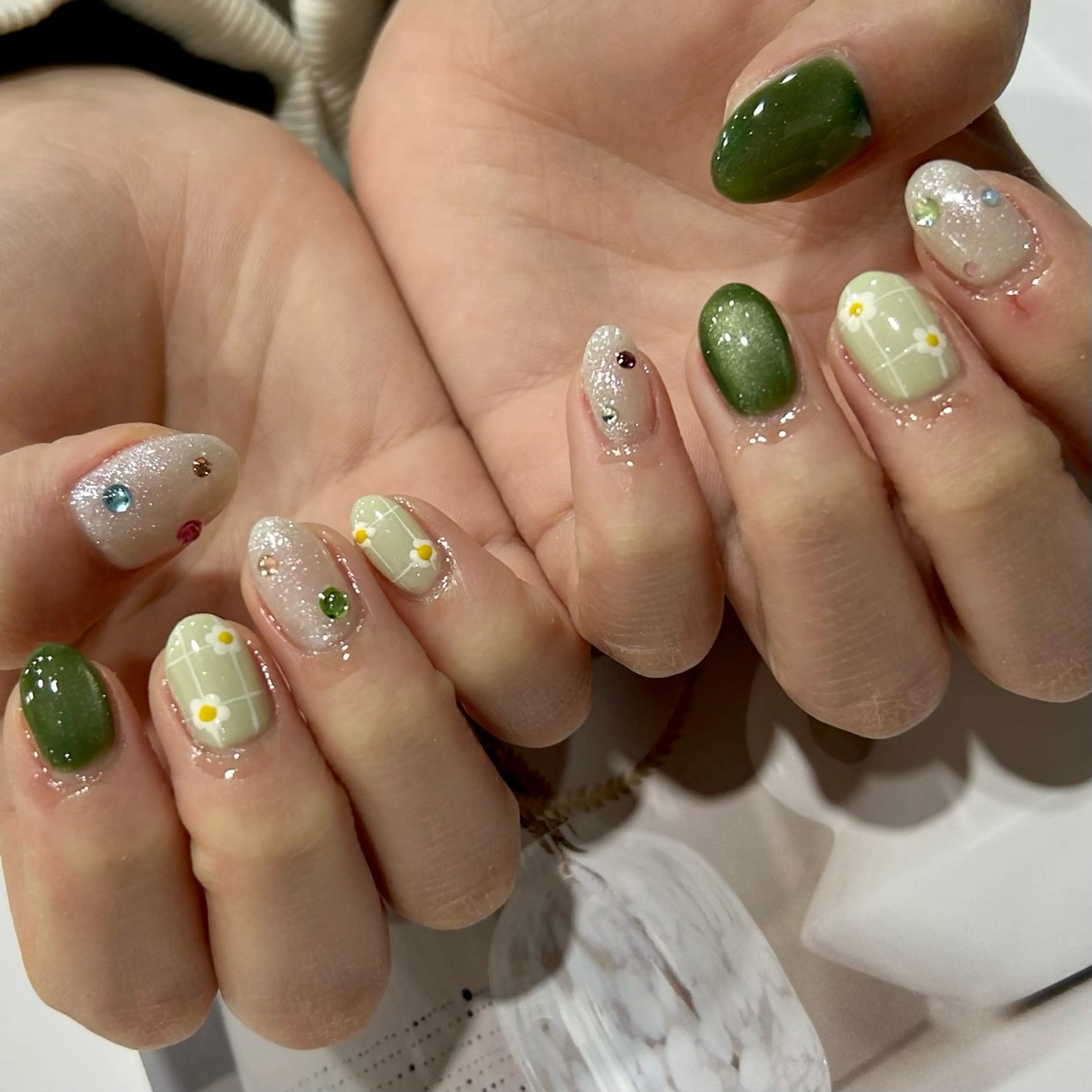 ネイル 持ち込み Allure 小山店 結咲(ゆいさ)のネイルデザイン