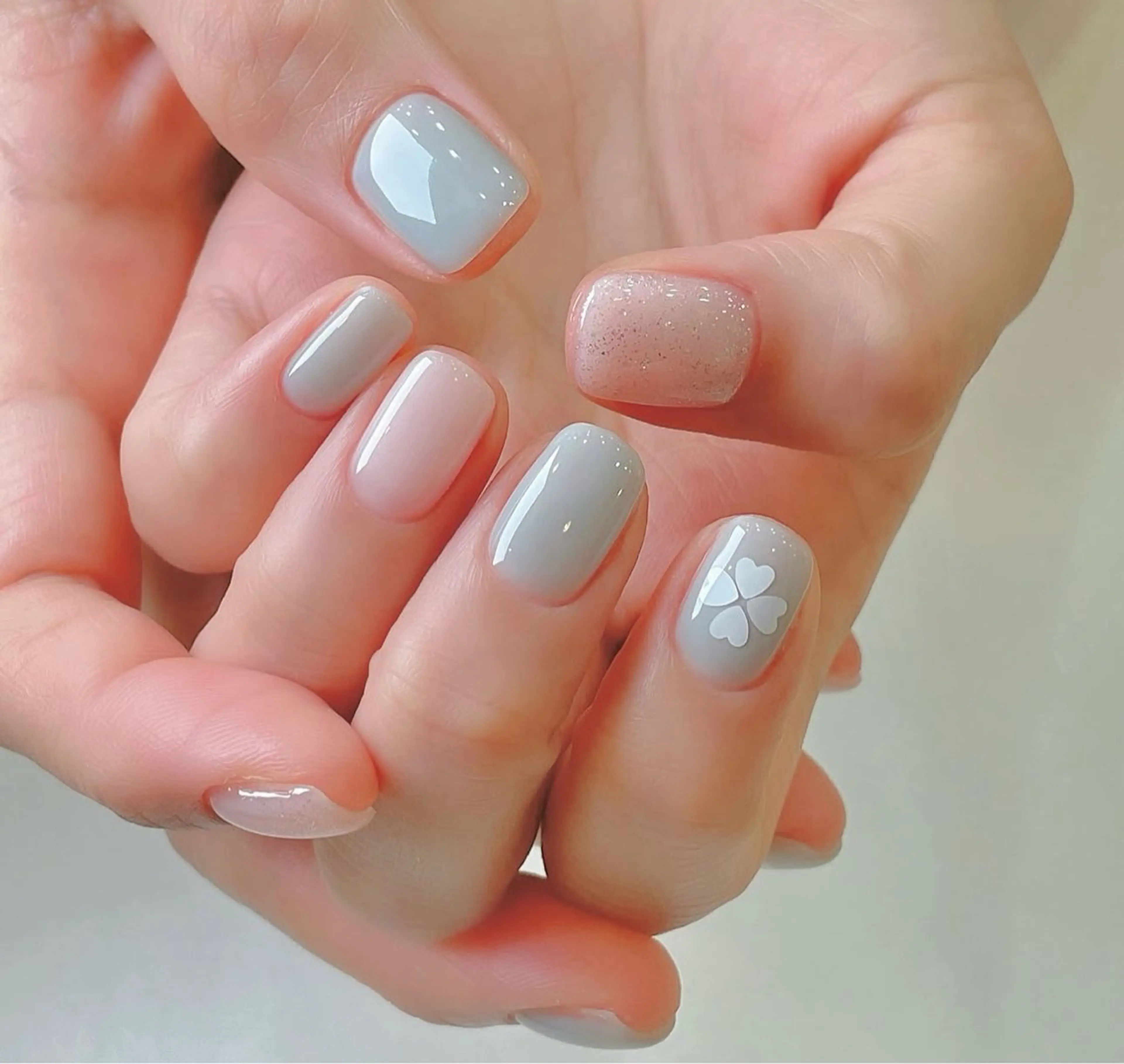 ネイル 🎀PG🩵 ネイルサロンのネイルデザイン