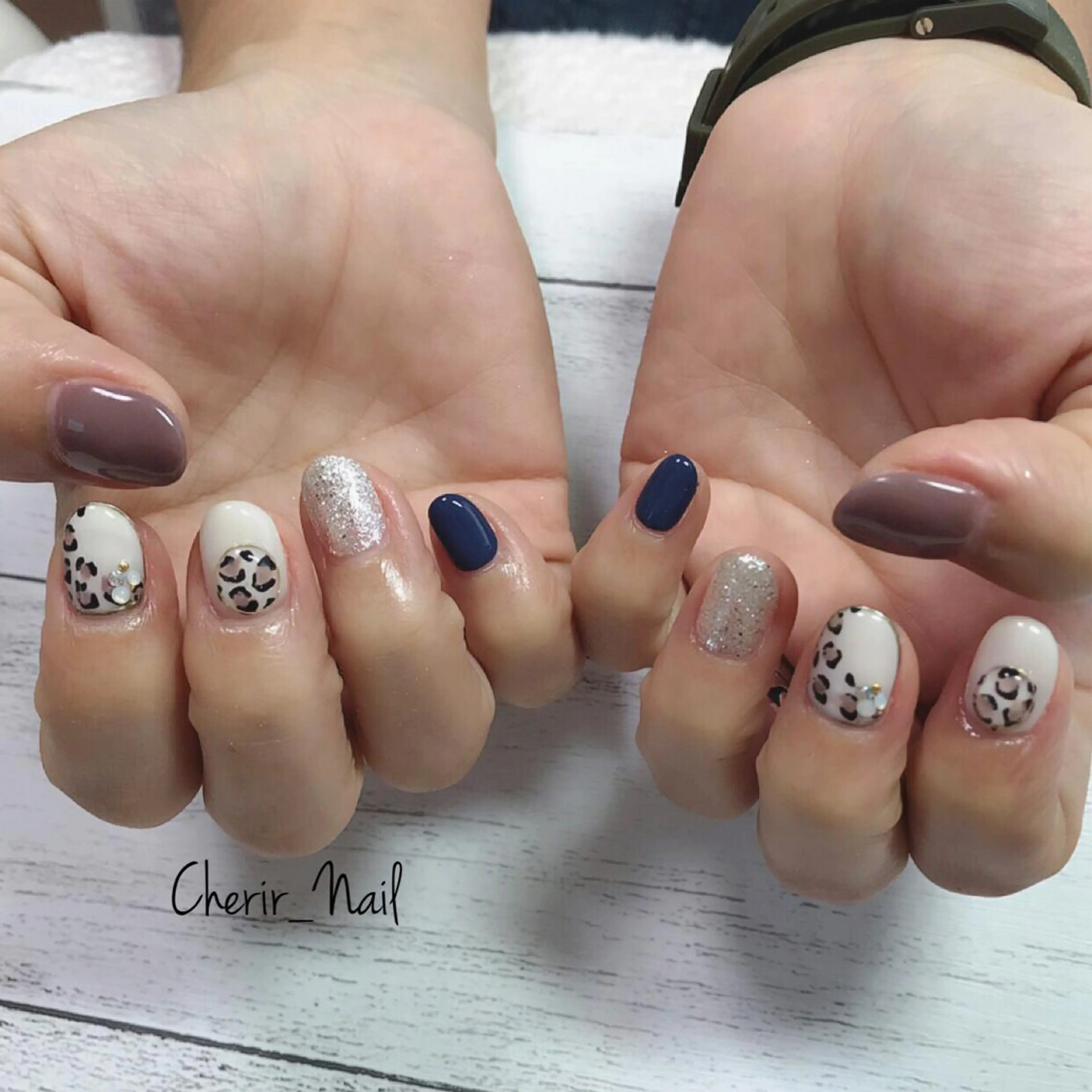 ネイル アートネイル カジュアル ラメ(グリッター) ワンカラーネイル 冬ネイル Cherirnail kaoriのネイルデザイン