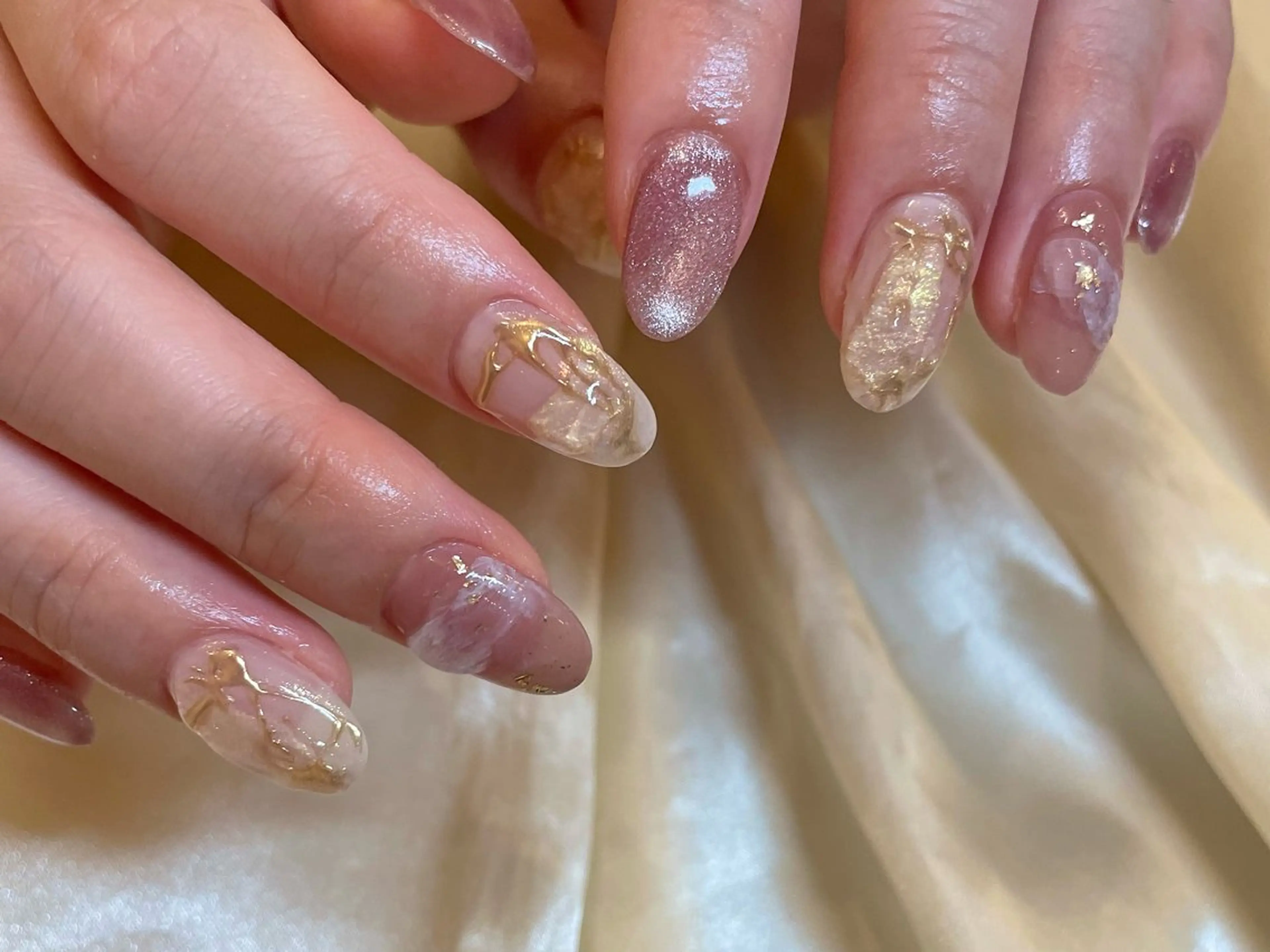 ネイル essence所属・pétit maakoのネイルデザイン