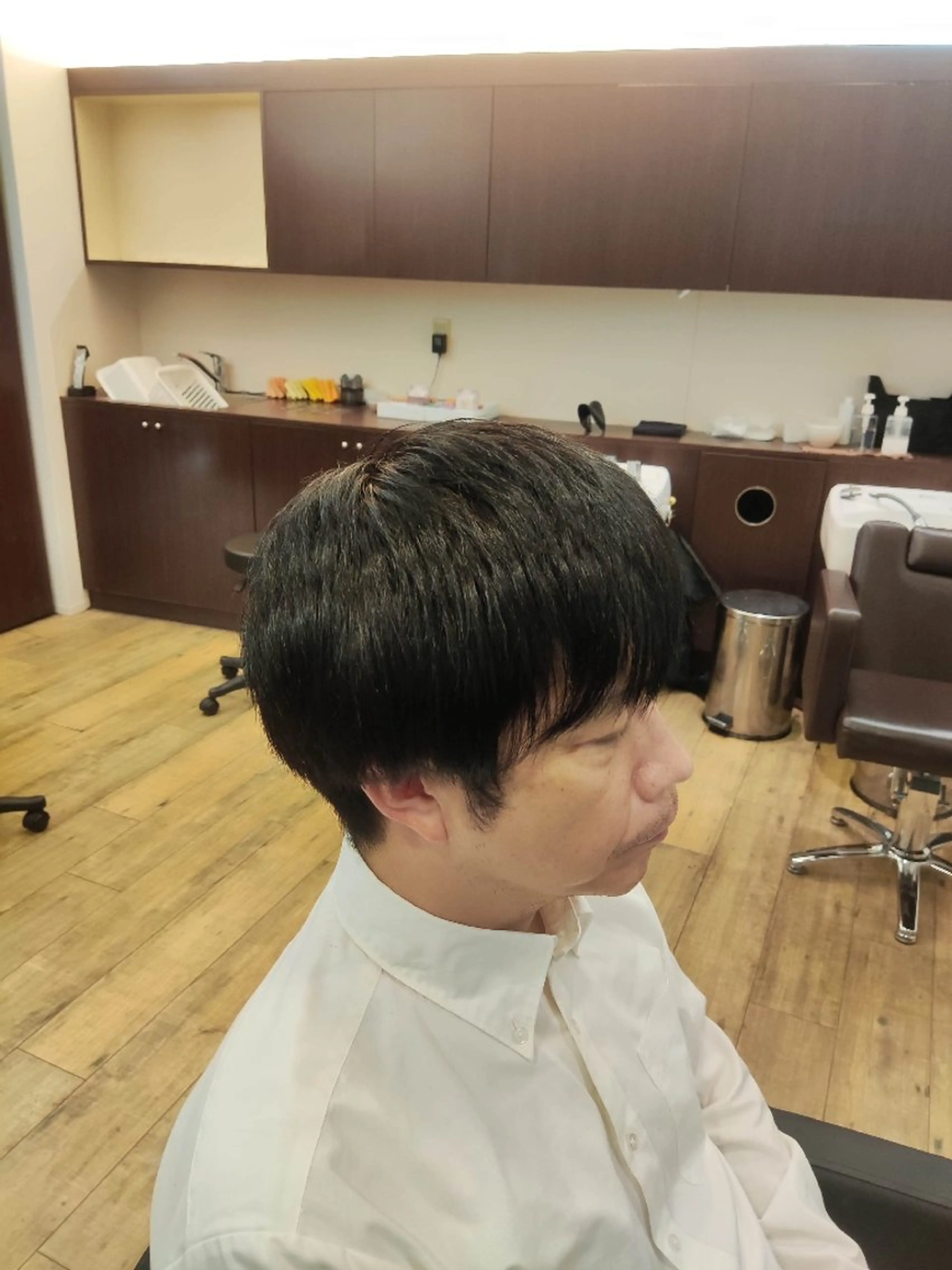 カラー メンズ 廣多 克哉のヘアスタイル
