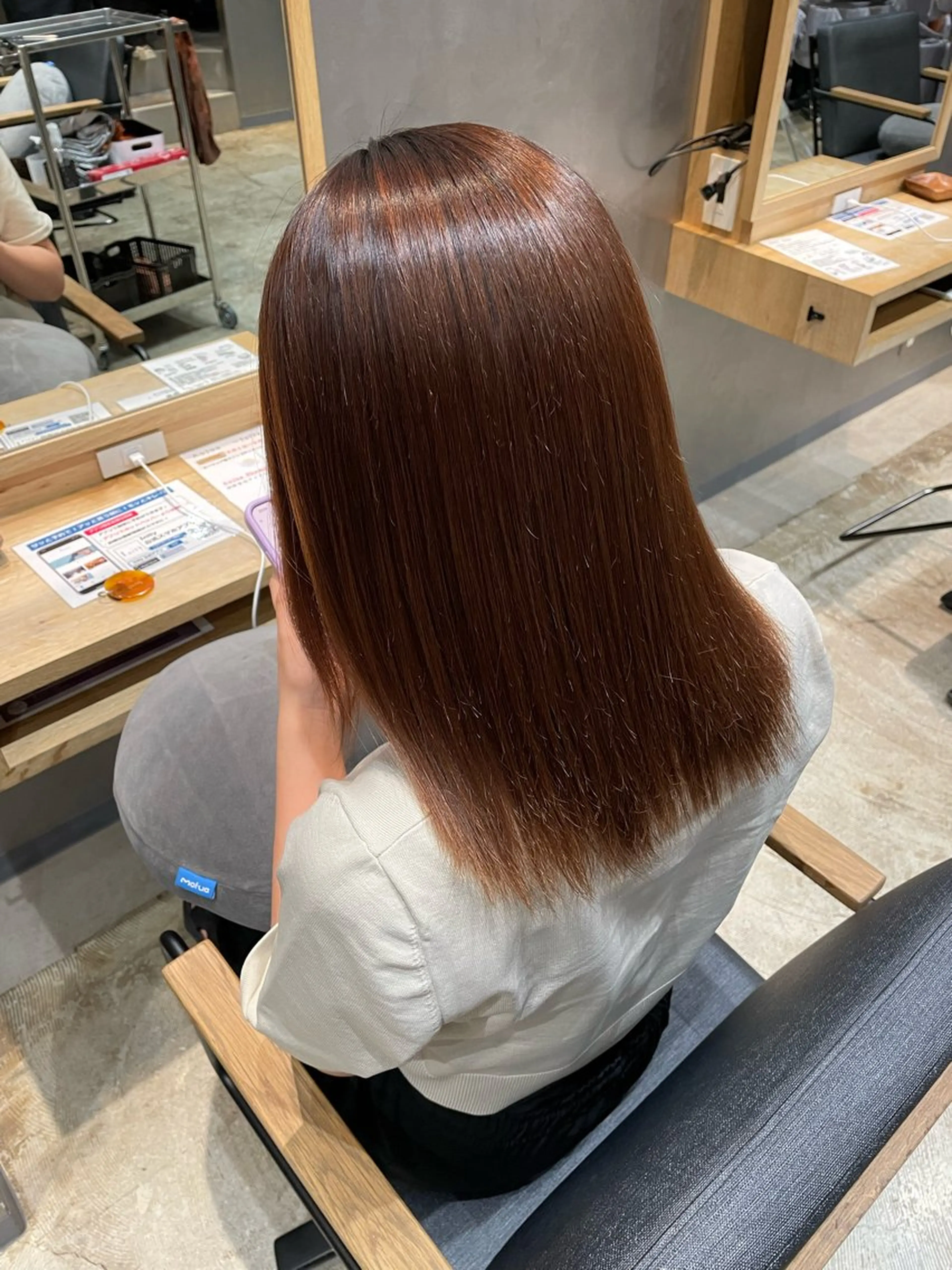 ミディアム inity　杉本 美羽のヘアスタイル