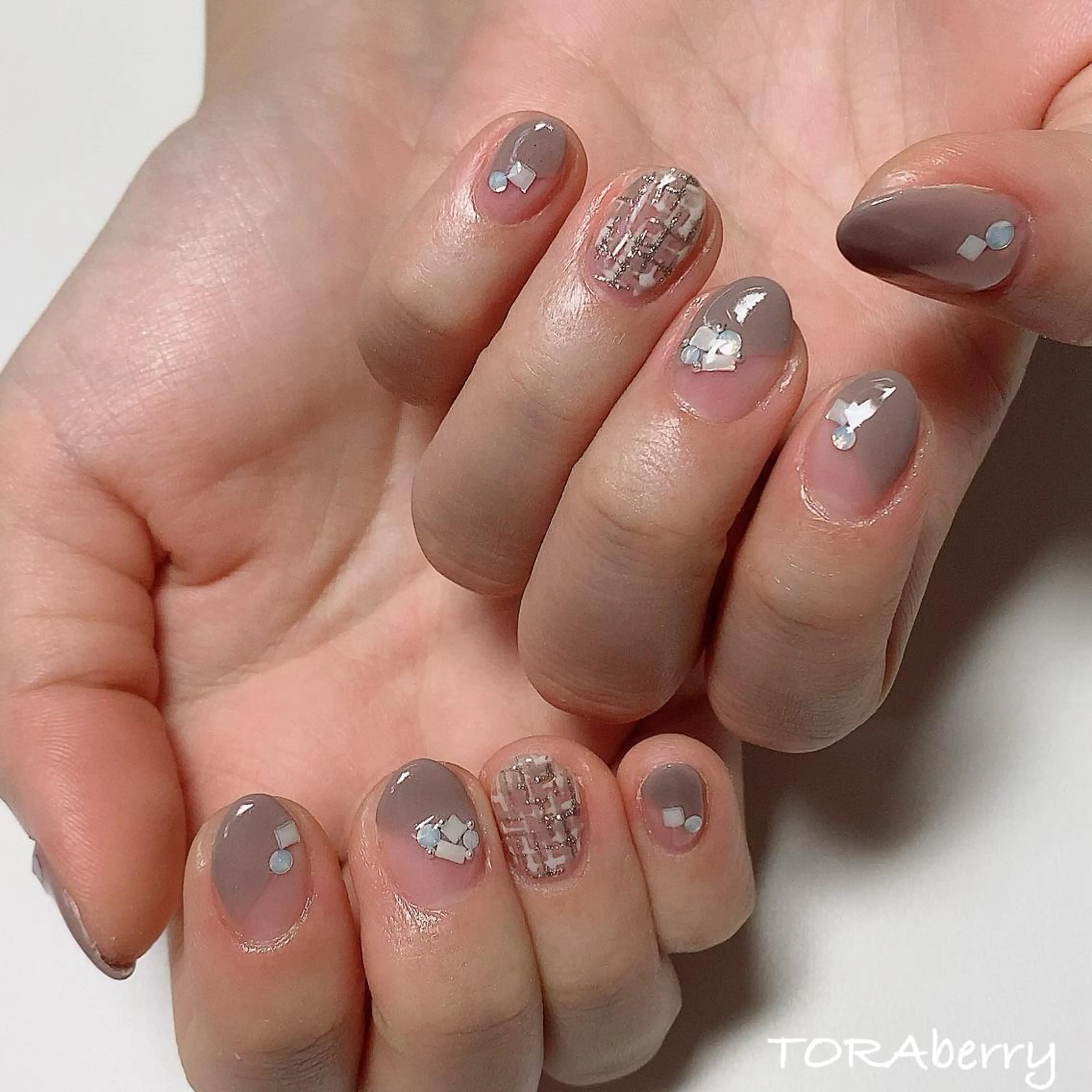 ネイル ネイリスト なつみのネイルデザイン