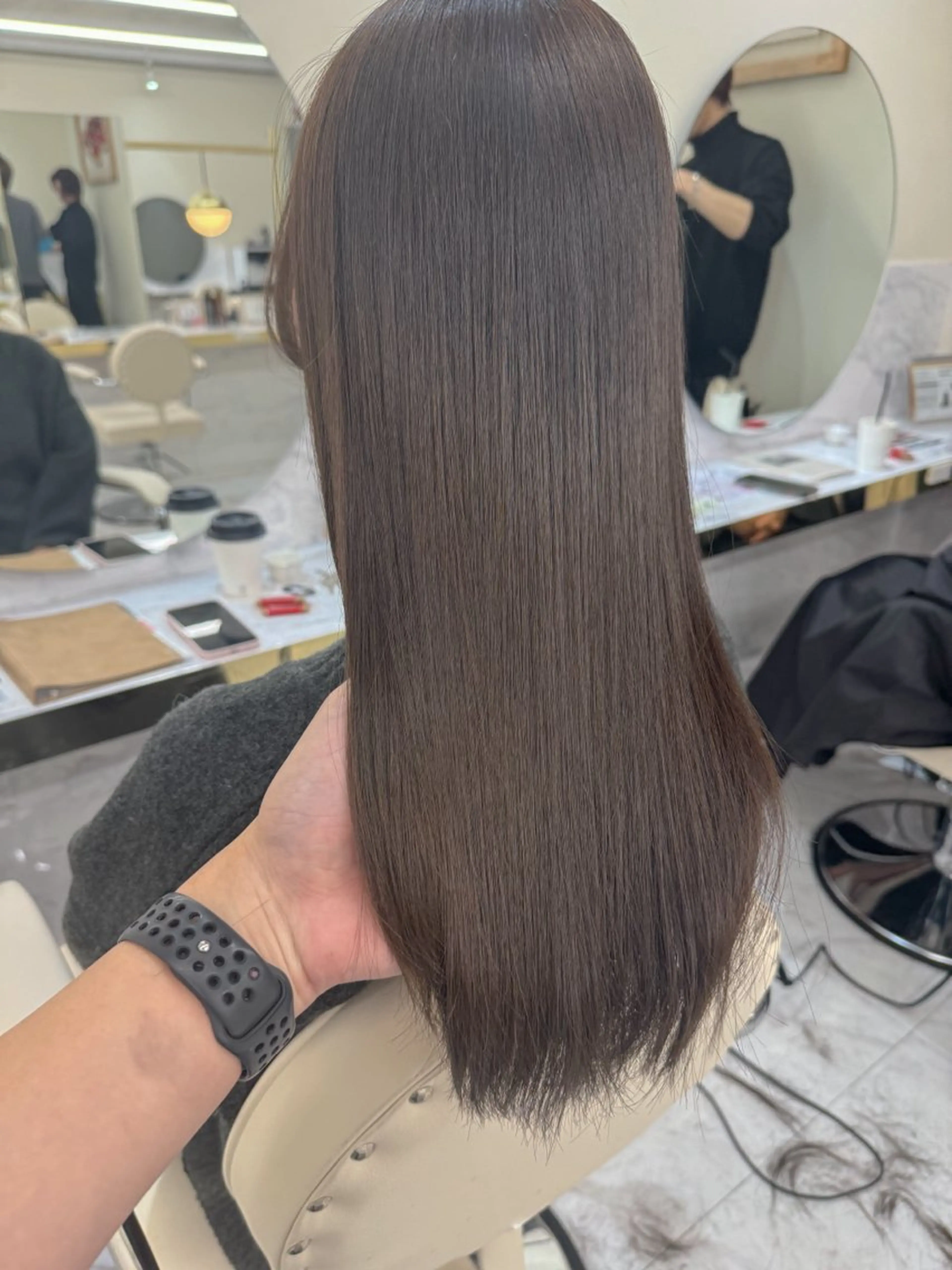 セミロング 縮毛矯正 トリートメント シンタニナオト /梅田茶屋町のヘアスタイル