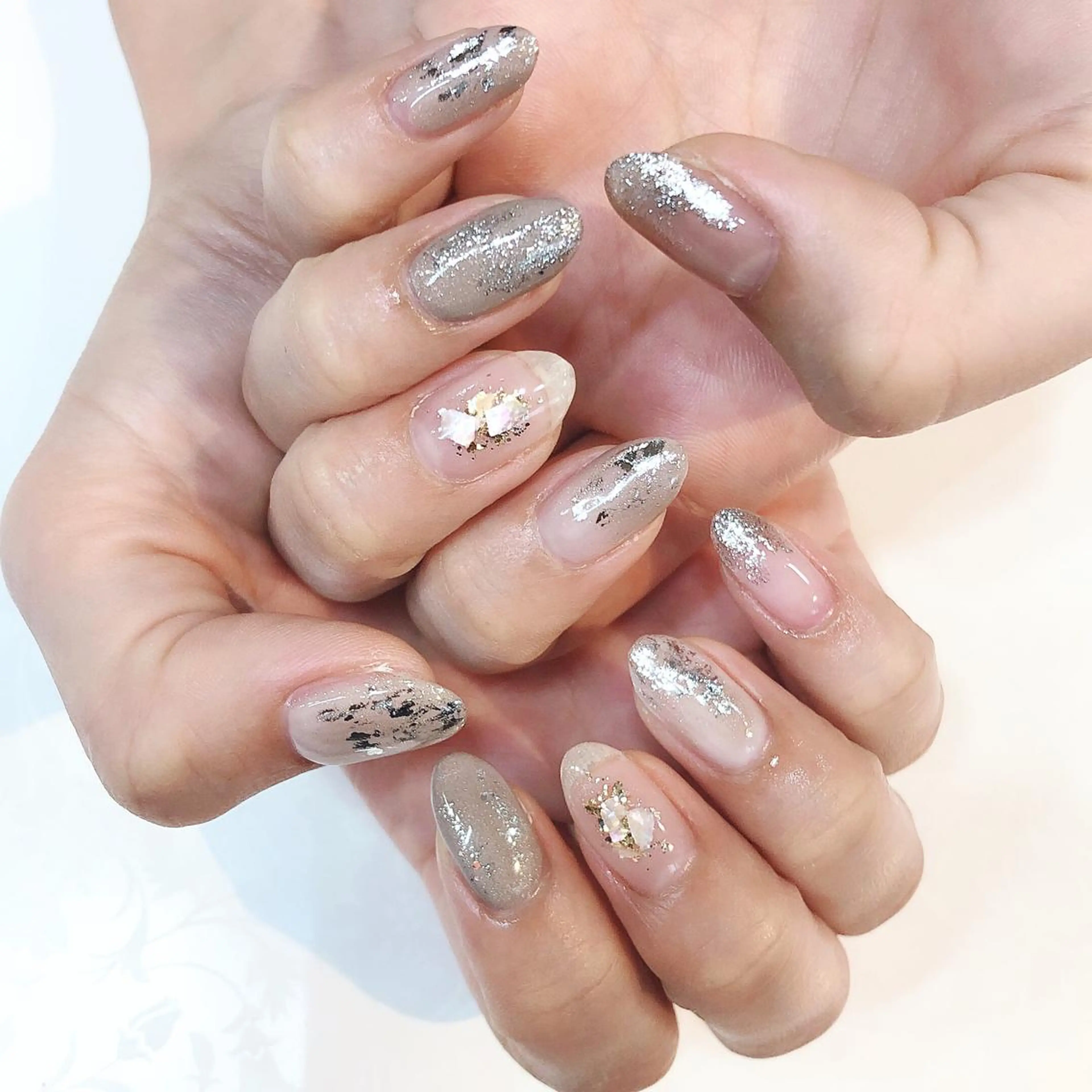 ネイル ニュアンスネイル 近藤 あみのネイルデザイン