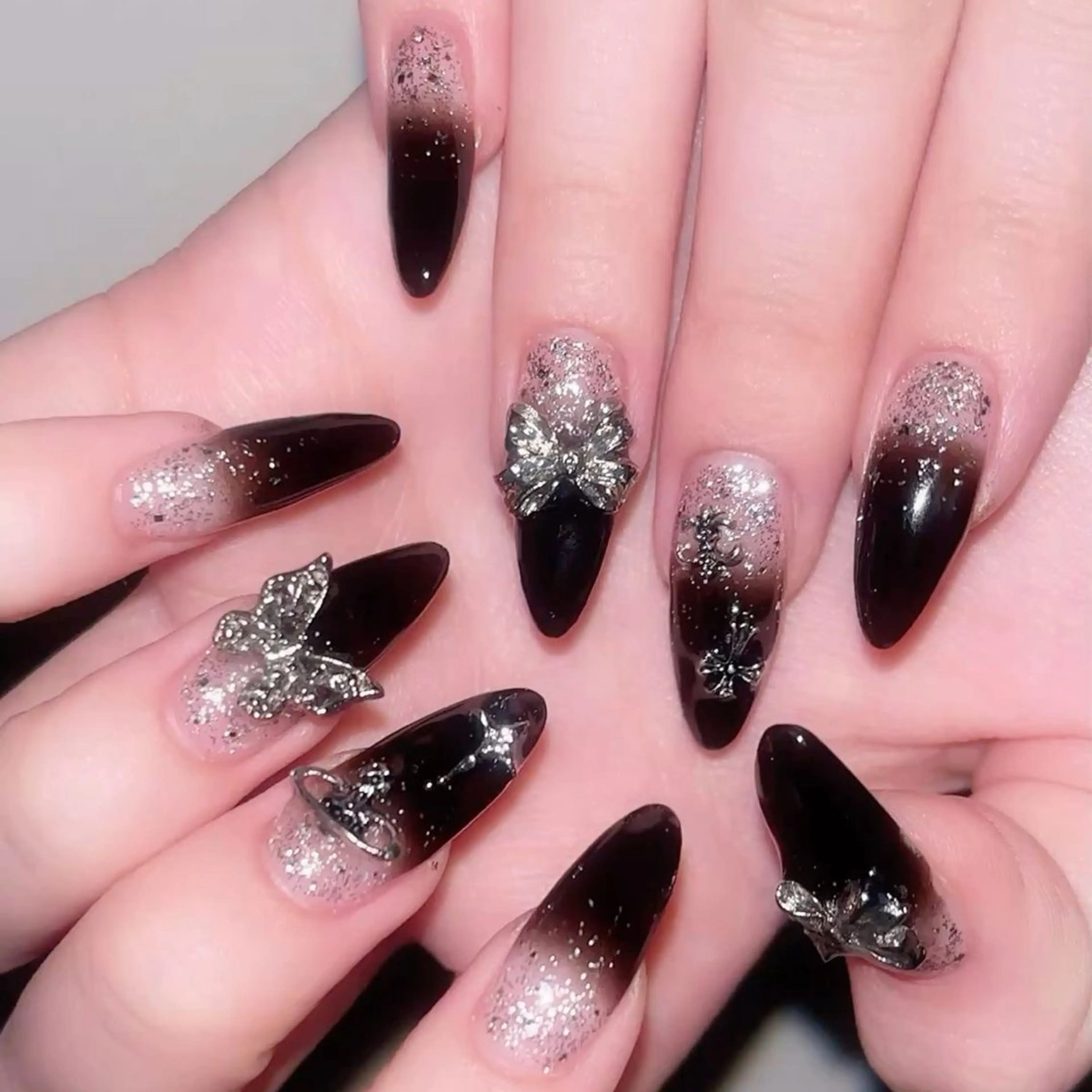 ネイル HARA Nailsのネイルデザイン